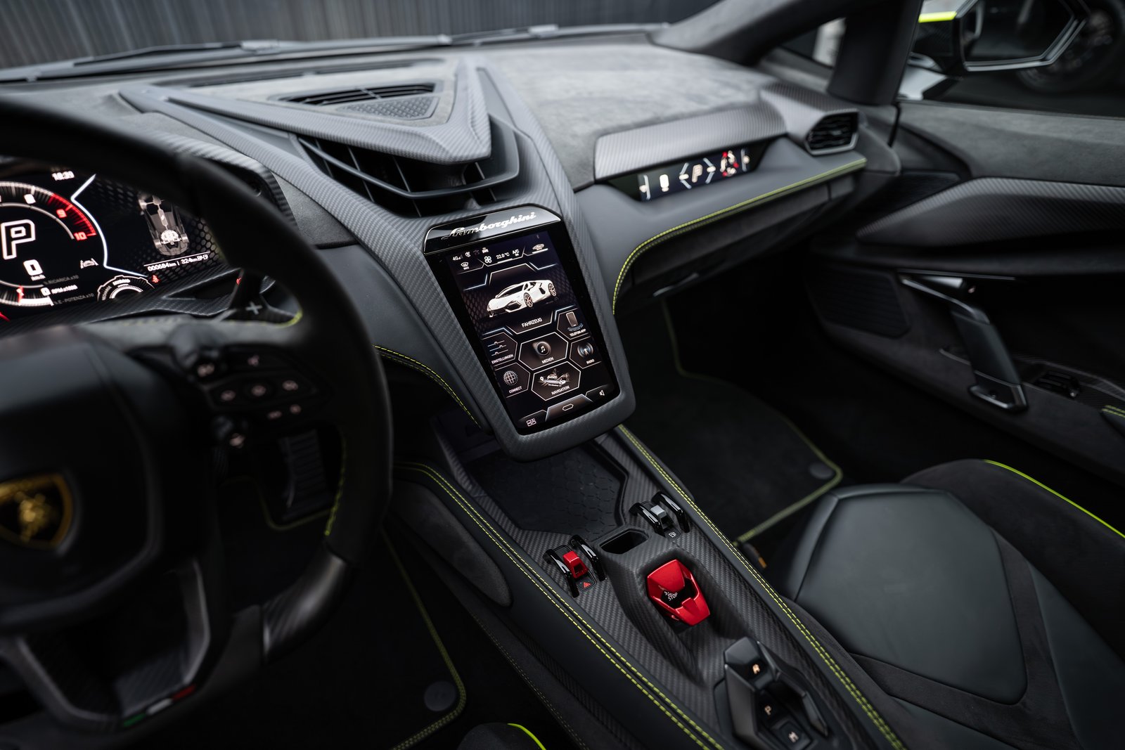 LAMBORGHINI Revuelto HPEV, Essence, Occasion / Utilisé, Automatique - 7