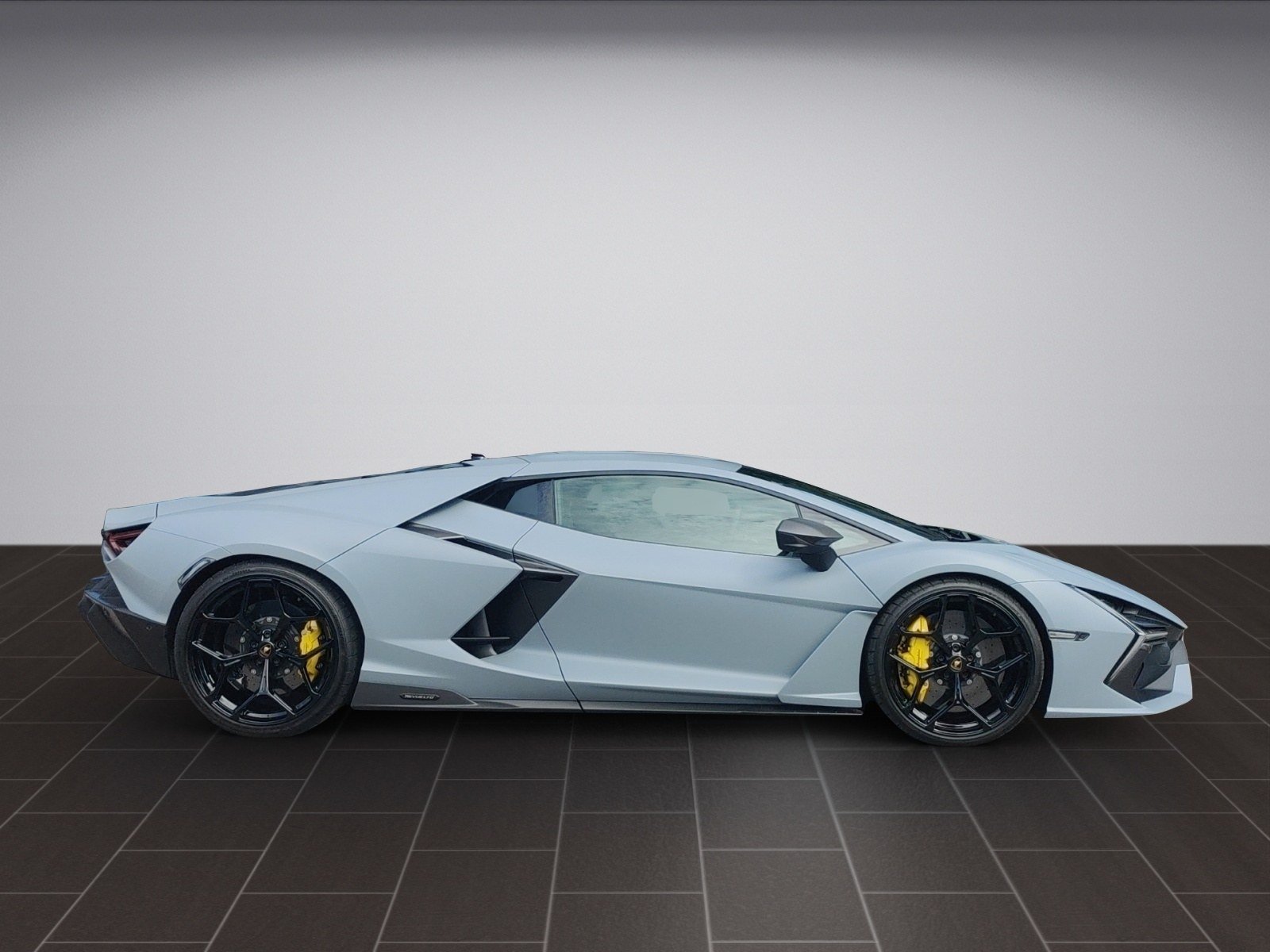 LAMBORGHINI Revuelto 2025, Petrol, Second hand / Used, Automatic - 2