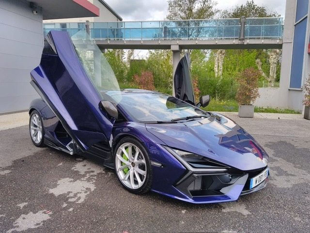 LAMBORGHINI REVUELTO 6.5, Plug-in-Hybrid Benzina/Elettrica, Occasioni / Usate, Automatico - 2