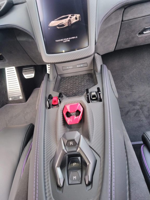 LAMBORGHINI REVUELTO 6.5, Plug-in-Hybrid Benzina/Elettrica, Occasioni / Usate, Automatico - 6