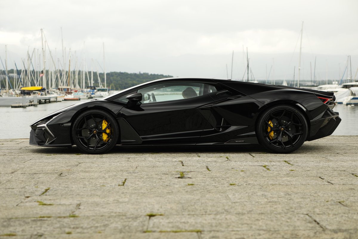 LAMBORGHINI REVUELTO Carbone Édition
