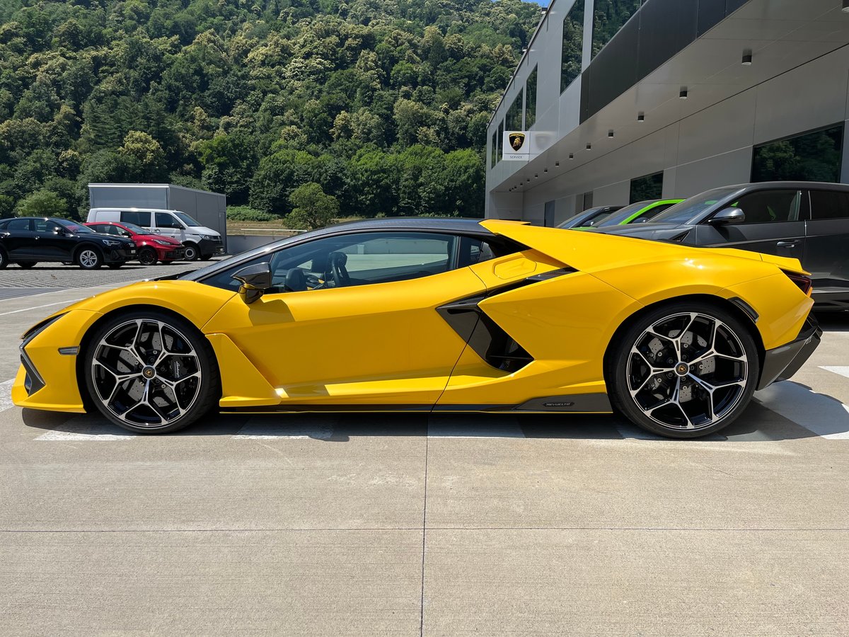 LAMBORGHINI REVUELTO - Auto CH - Maintenance Pack 5 Years - Lamborghini , Hybride Rechargeable Essence/Électricité, Occasion / Utilisé, Automatique - 3