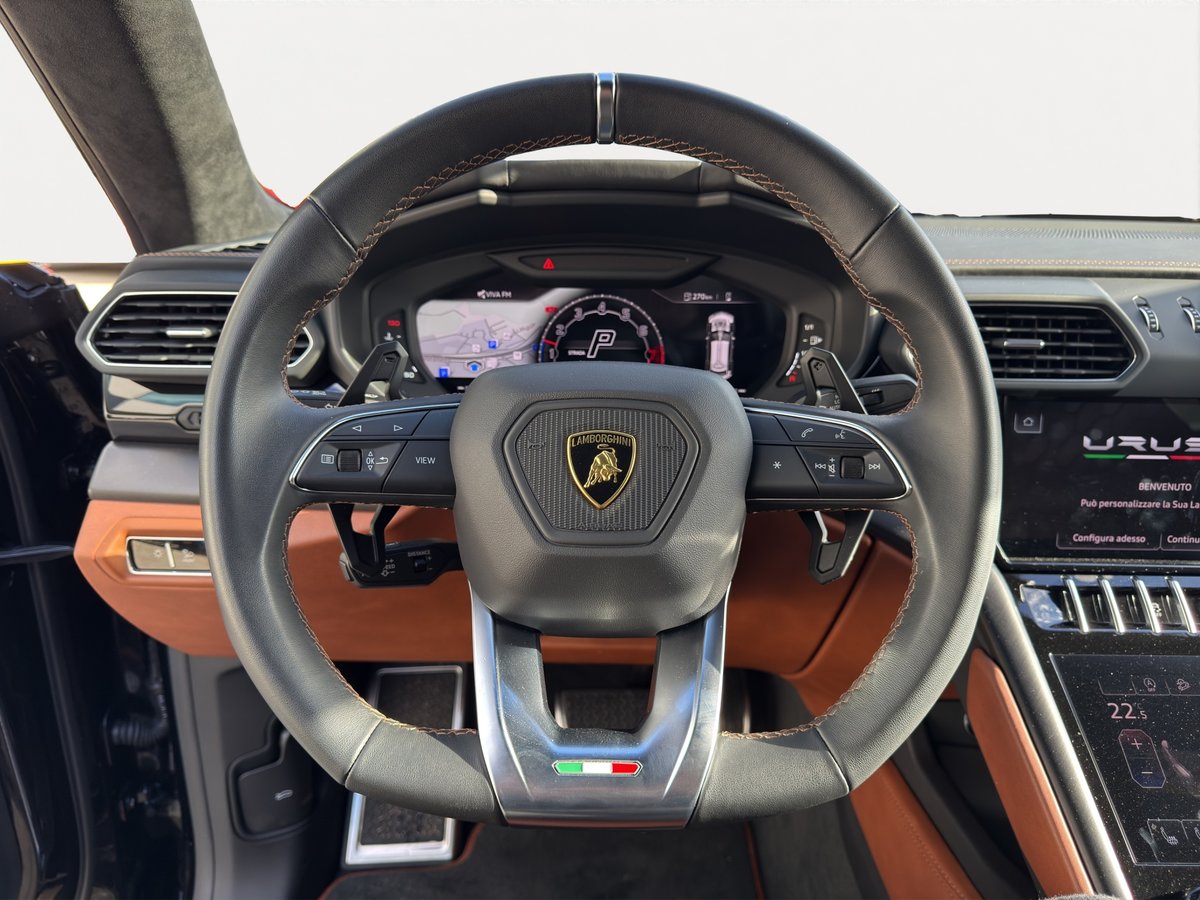 LAMBORGHINI S, Benzin, Occasion / Gebraucht, Automat - 7