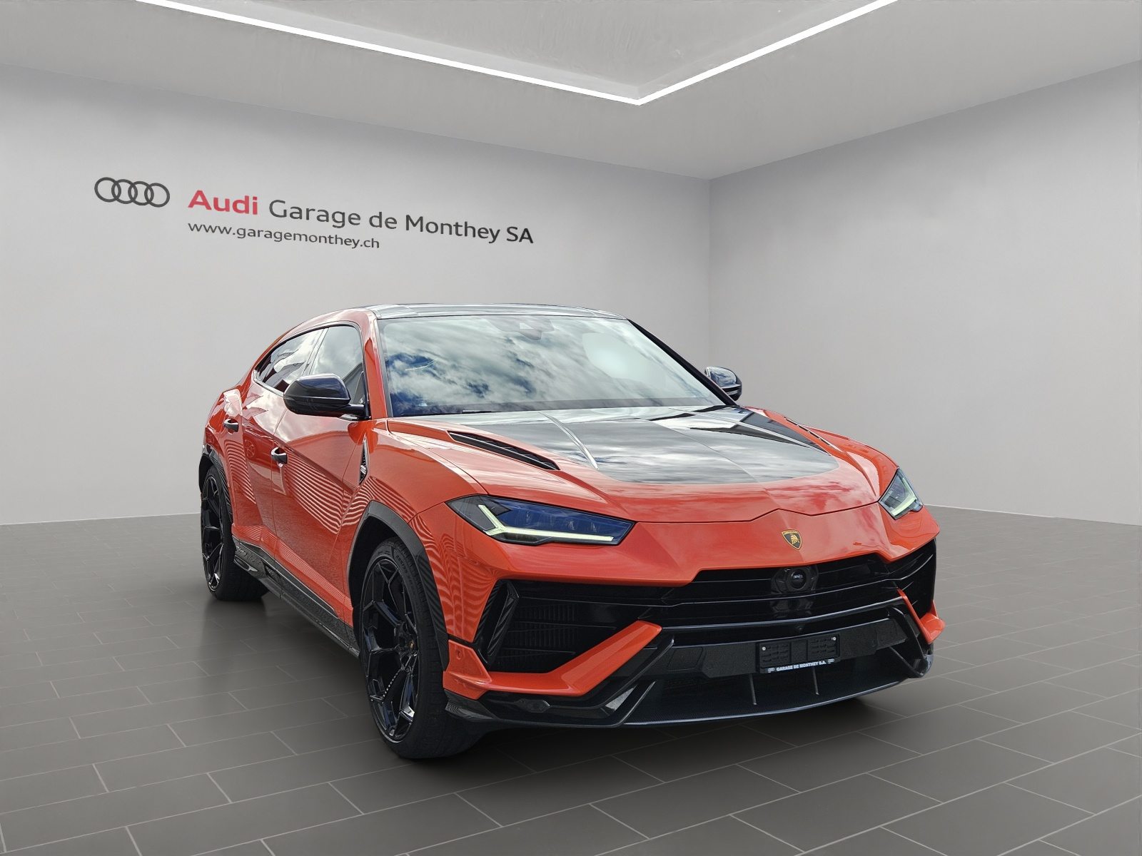 LAMBORGHINI Urus, Benzin, Occasion / Gebraucht, Automat - 3