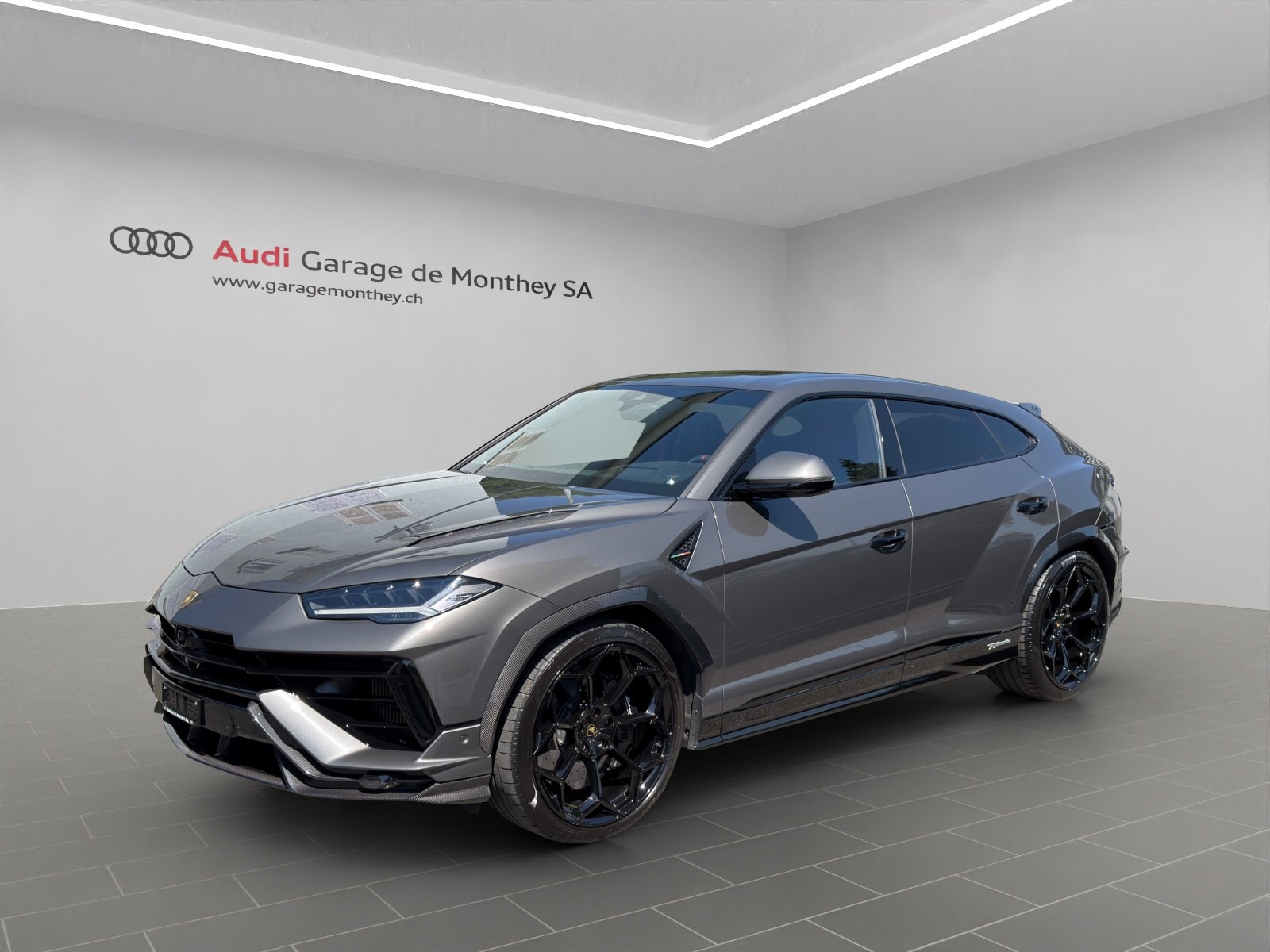 LAMBORGHINI Lamborghini Urus Performante