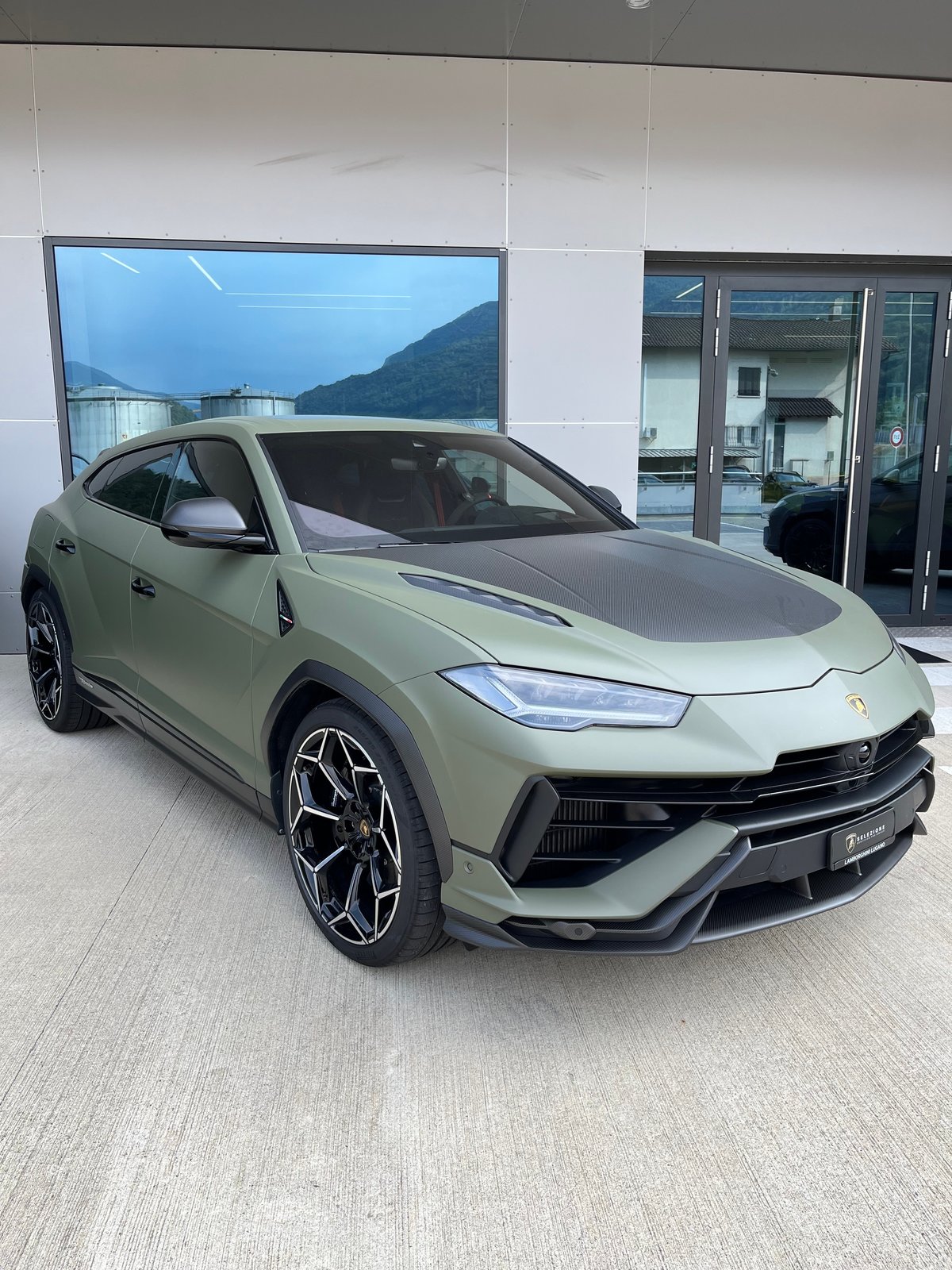 LAMBORGHINI Urus Performante MY24 Selezione Certified Pre-Ow, Essence, Occasion / Utilisé, Automatique - 4