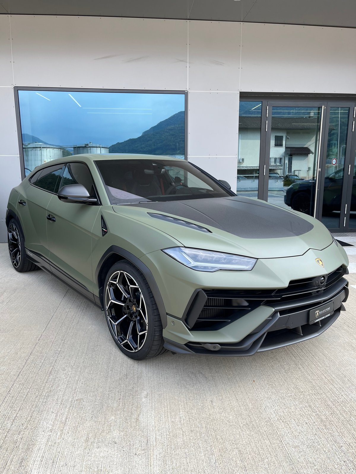 LAMBORGHINI Urus Performante MY24 Selezione Certified Pre-Ow, Essence, Occasion / Utilisé, Automatique - 5