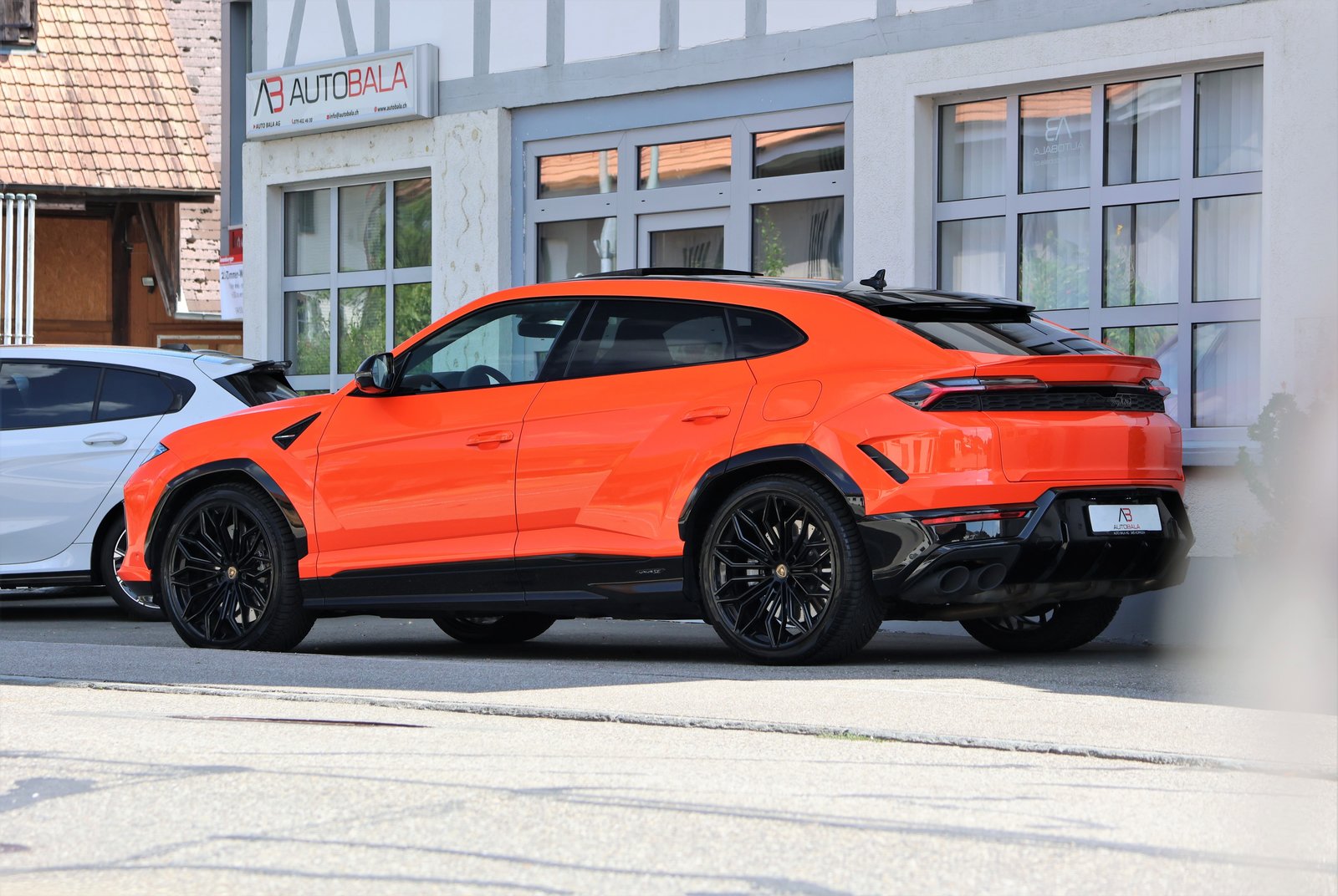 LAMBORGHINI Urus SE *ARANCIAEGON*, Plug-in-Hybrid Benzin/Elektro, Occasion / Gebraucht, Automatik - 7