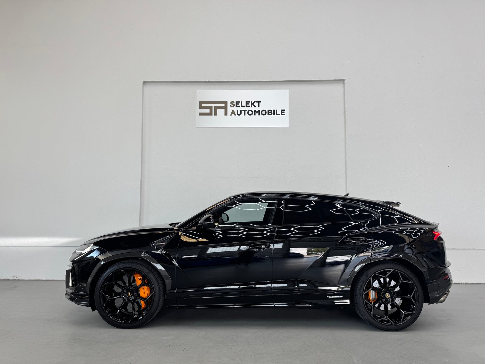LAMBORGHINI Urus Performante CH-Fahrzeug Allblack, Benzina, Occasioni / Usate, Automatico - 3