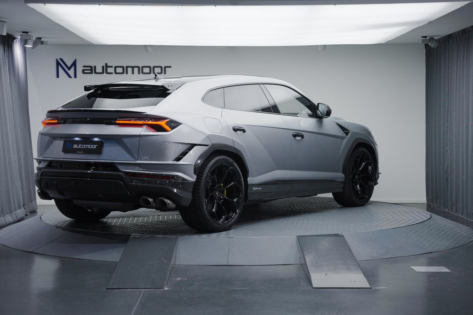 LAMBORGHINI Urus Performante *Full Carbon* *Akrapovic* *BO*, Essence, Occasion / Utilisé, Automatique - 5
