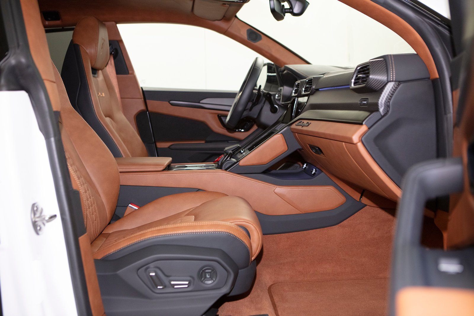 LAMBORGHINI Urus S E-Gear, Benzin, Occasion / Gebraucht, Automatik - 6