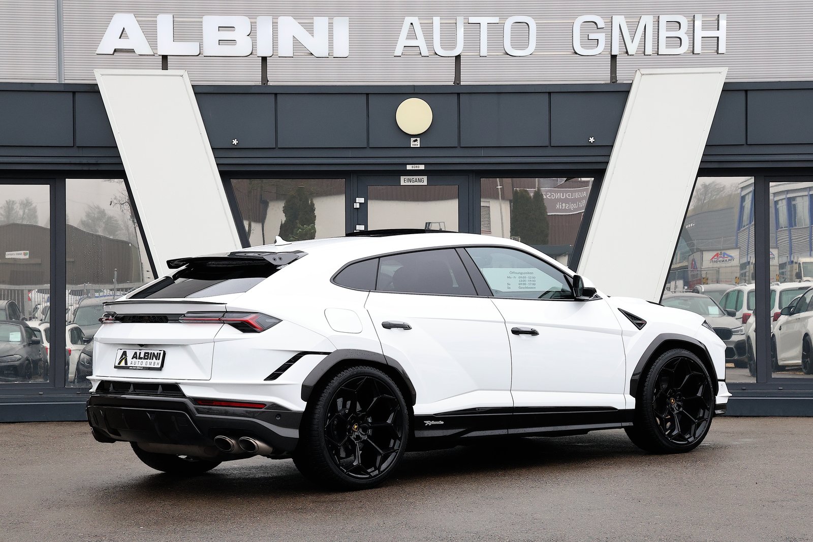 LAMBORGHINI Urus Performante *FULL-Carbon*, Petrol, Second hand / Used, Automatic - 3