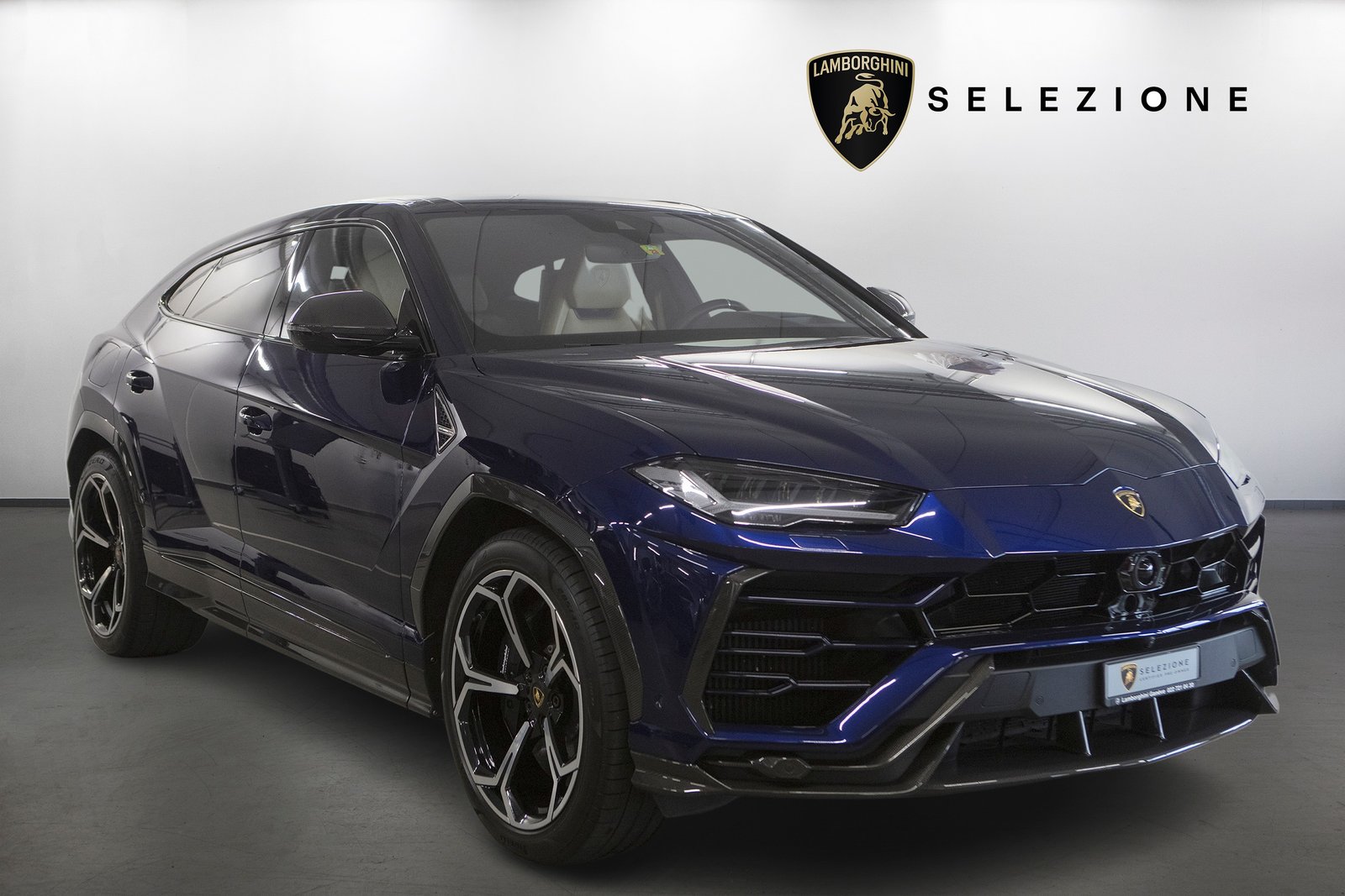 LAMBORGHINI Urus E-Gear