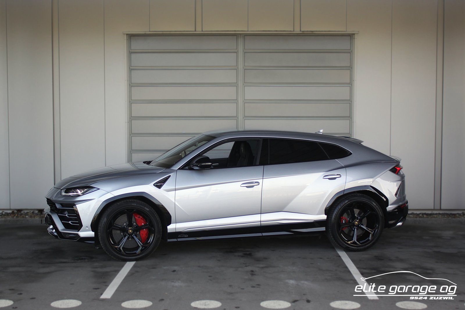 LAMBORGHINI Urus E-Gear