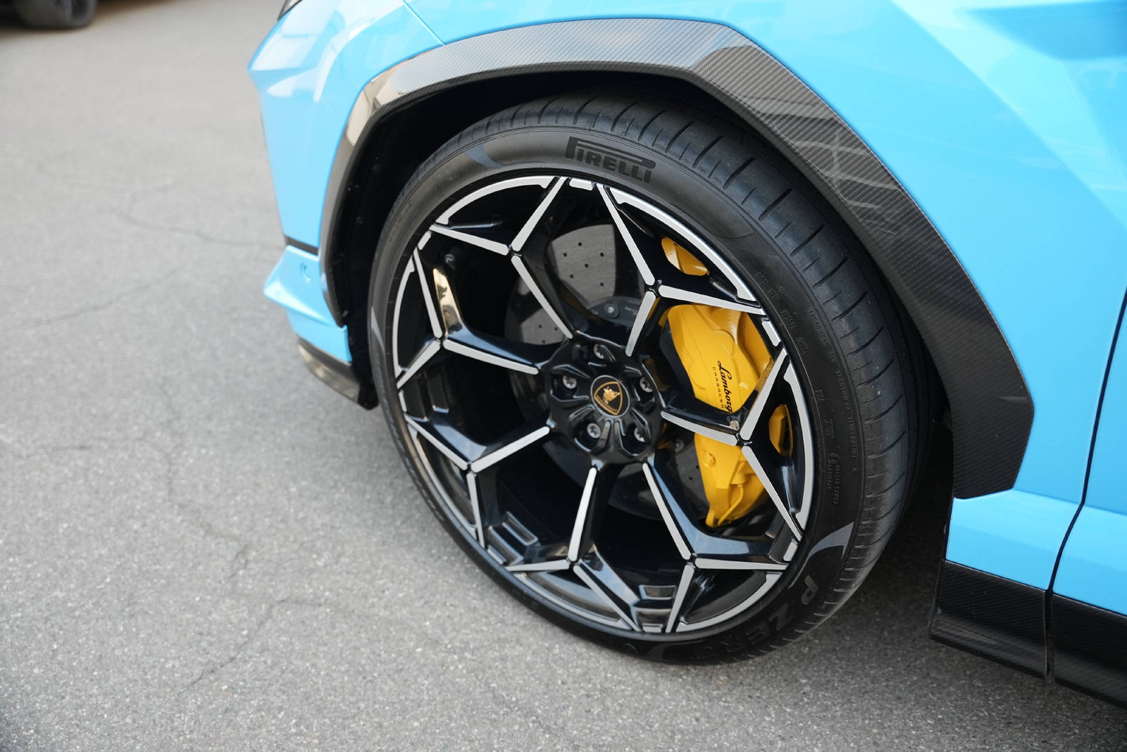 LAMBORGHINI Urus Performante, Benzin, Occasion / Gebraucht, Automatik - 6