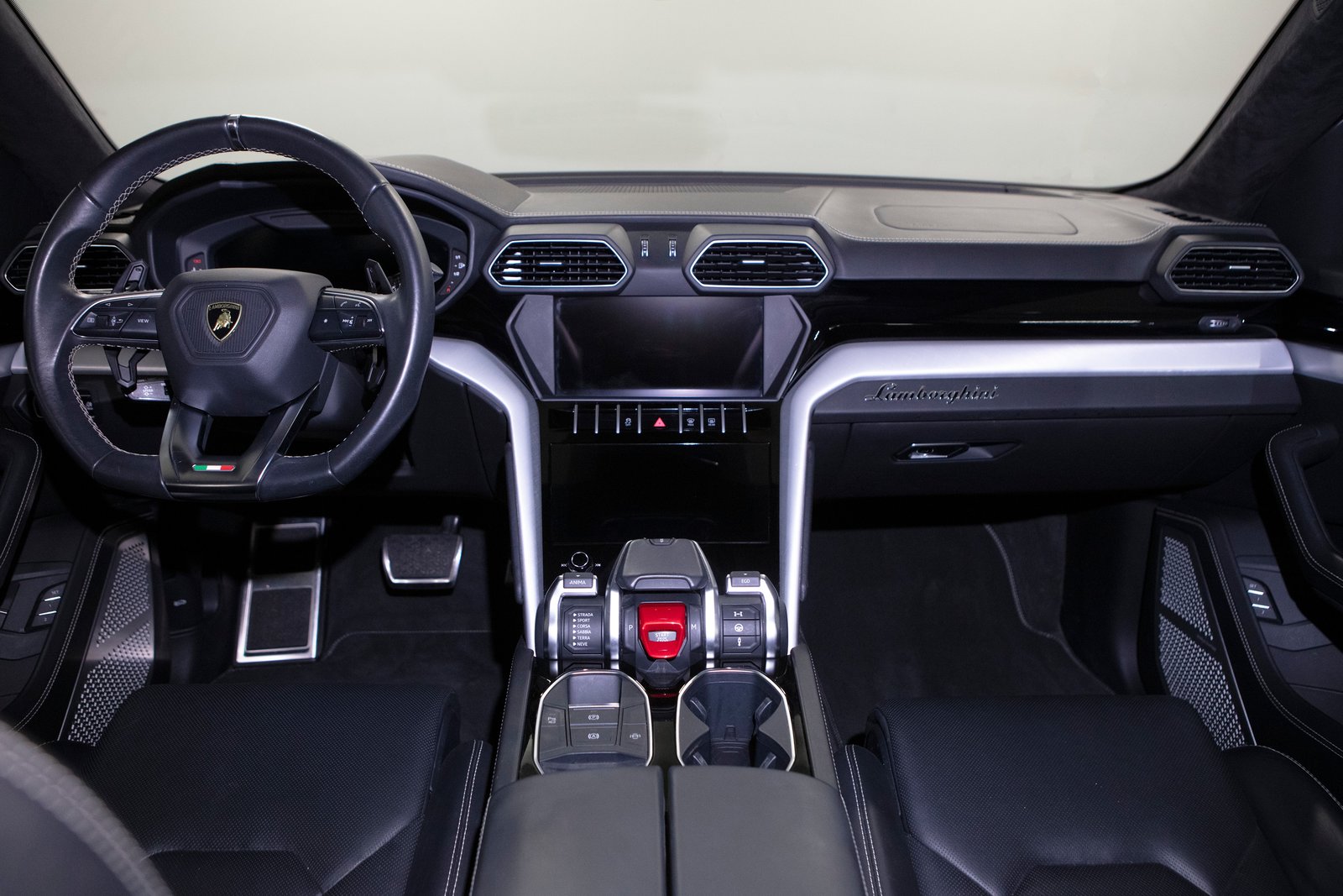 LAMBORGHINI Urus E-Gear, Benzin, Occasion / Gebraucht, Automatik - 7