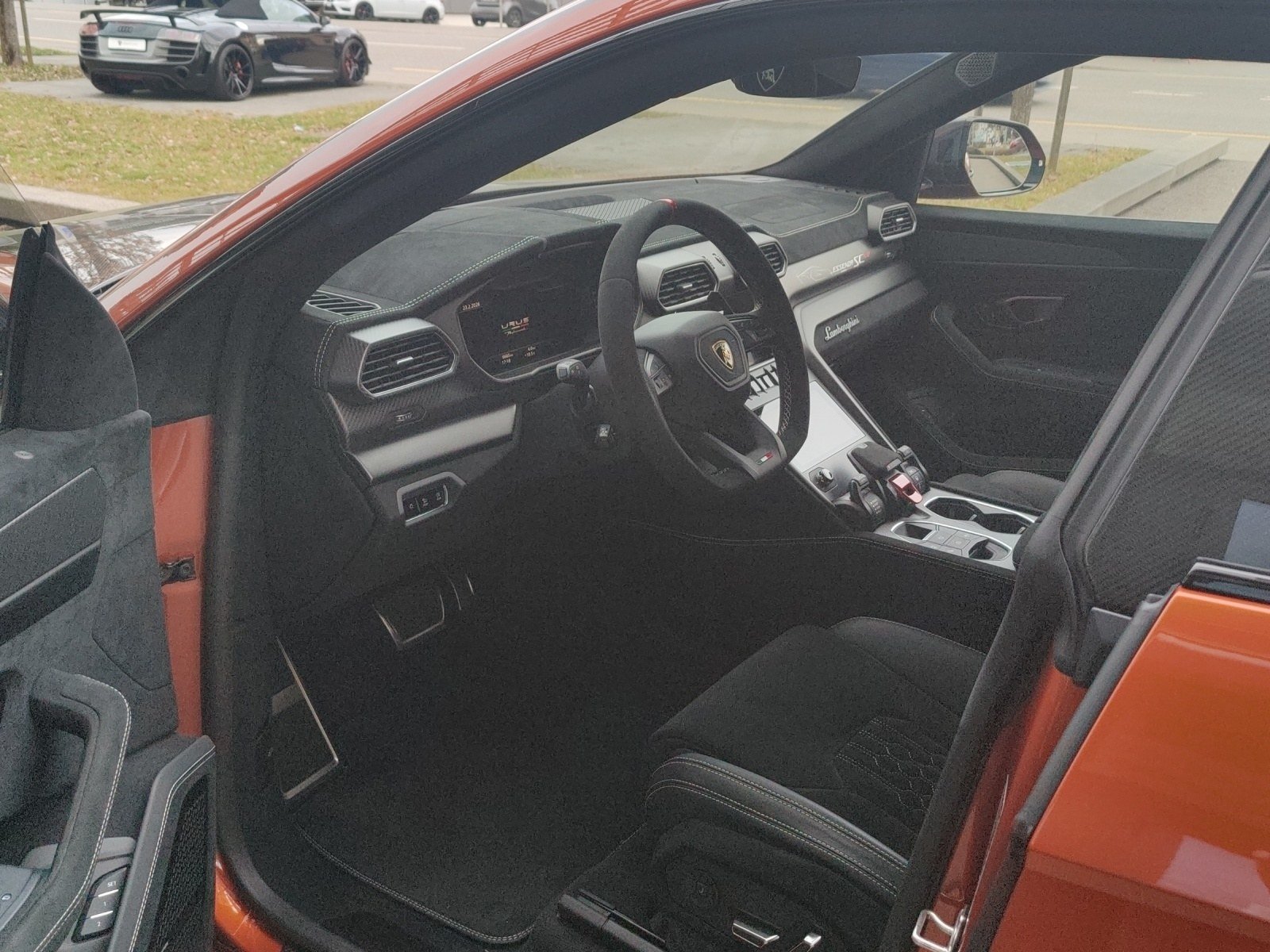 LAMBORGHINI Urus Performante SCV12, Petrol, Second hand / Used, Automatic - 7