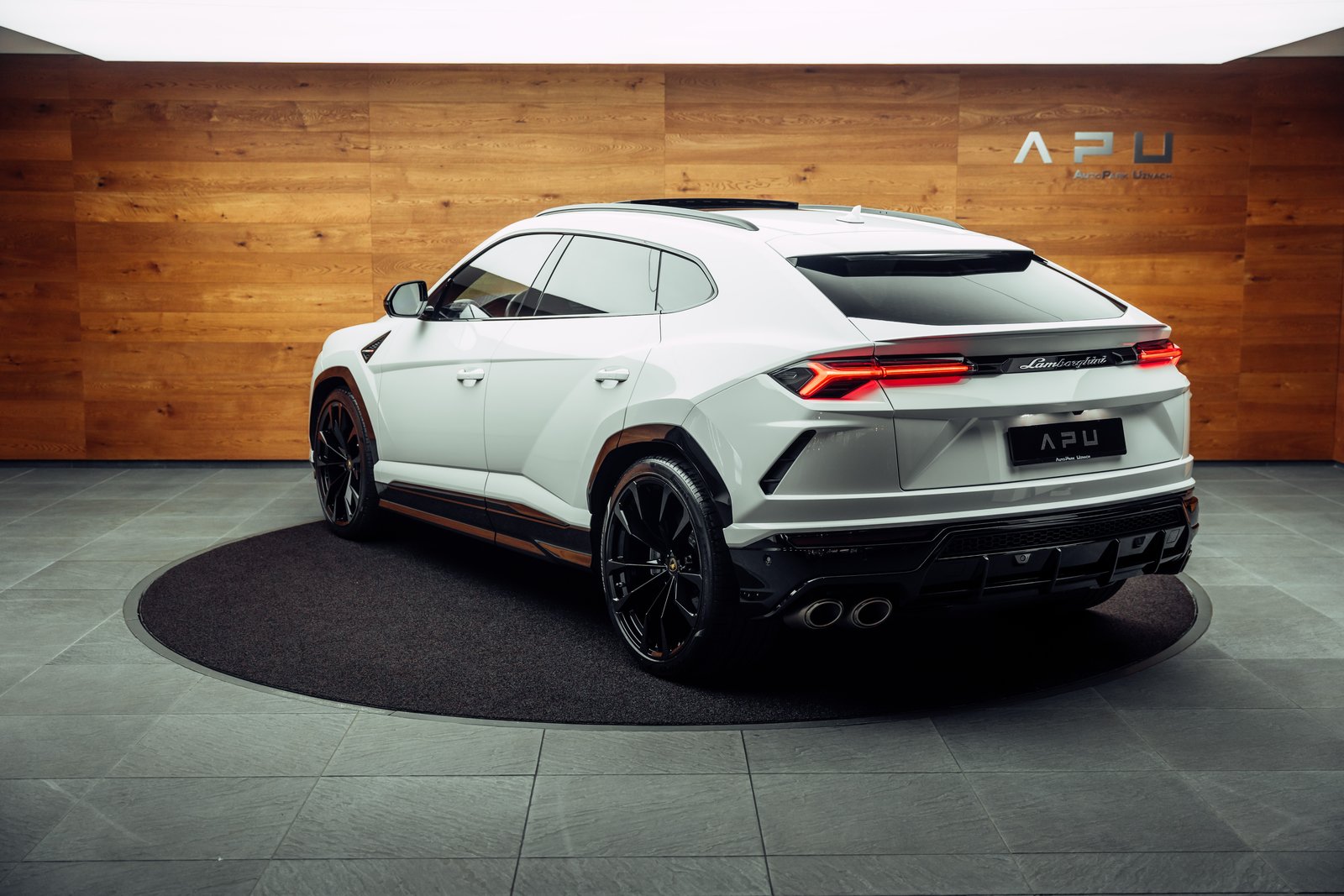 LAMBORGHINI Urus E-Gear Bianco Monocerus, Essence, Occasion / Utilisé, Automatique - 3