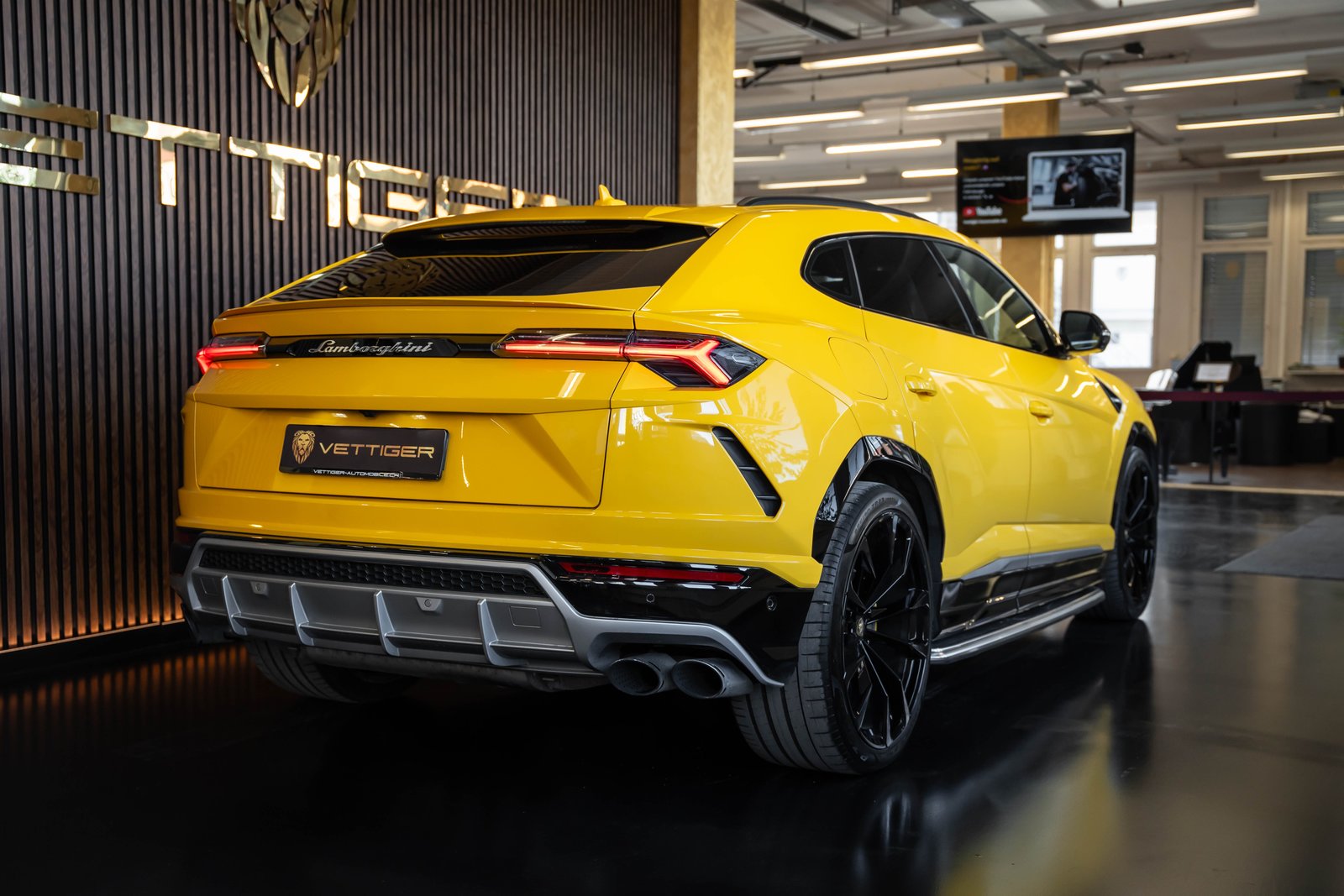 LAMBORGHINI Urus E-Gear, Essence, Occasion / Utilisé, Automatique - 7