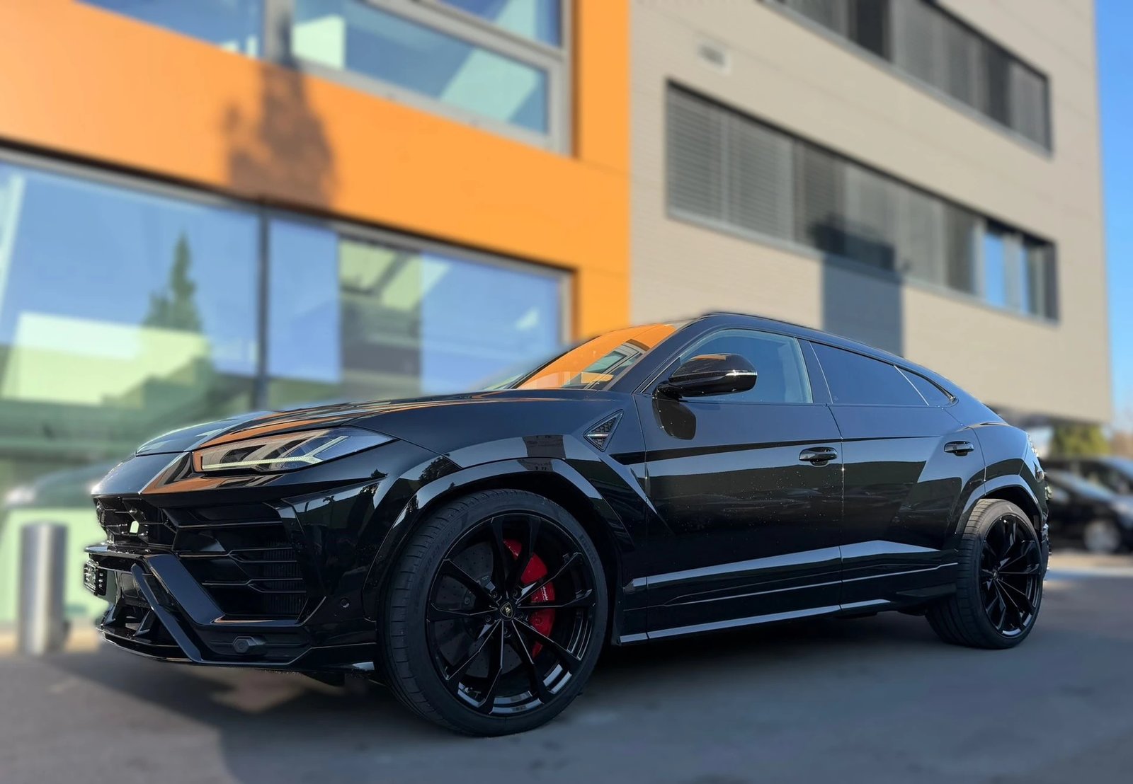LAMBORGHINI Urus 4.0, Benzin, Occasion / Gebraucht, Automatik - 3