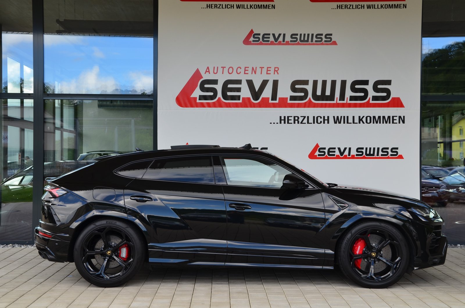 LAMBORGHINI Urus E-Gear, Benzin, Occasion / Gebraucht, Automatik - 5