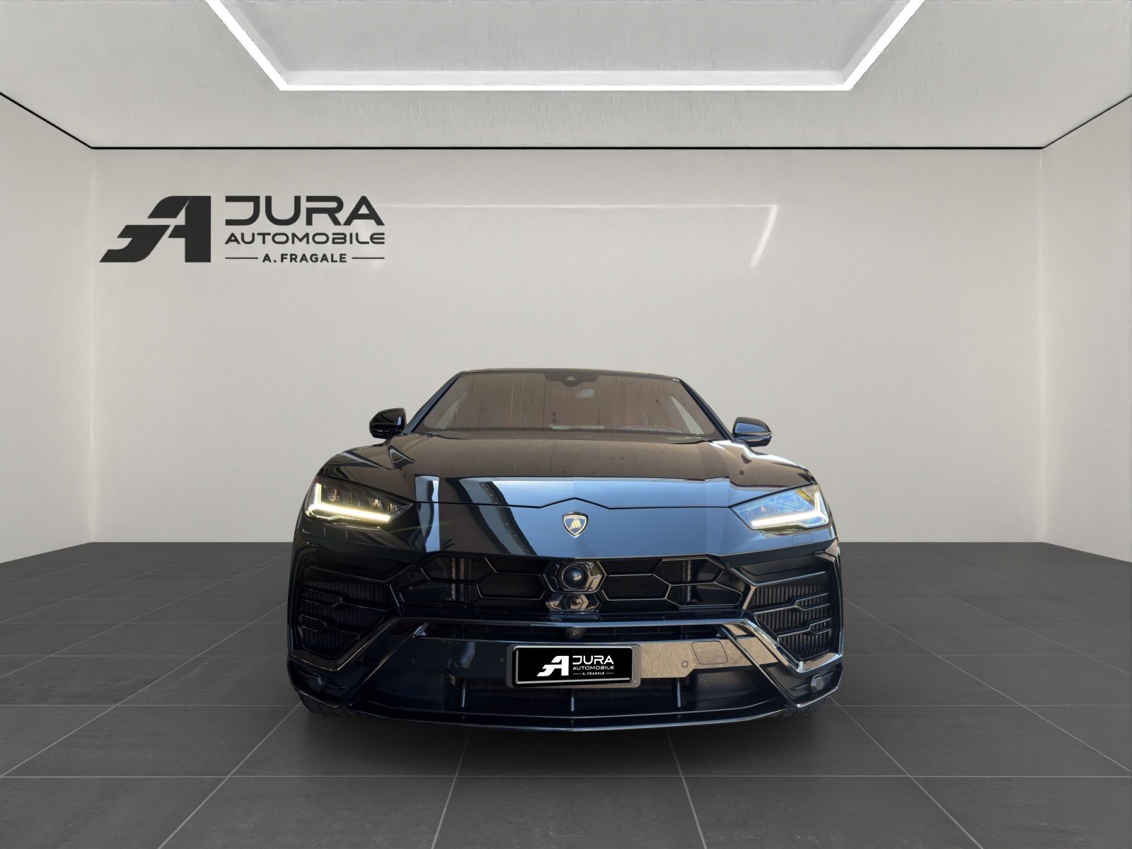 LAMBORGHINI Urus E-Gear 4.0, Essence, Occasion / Utilisé, Automatique - 3