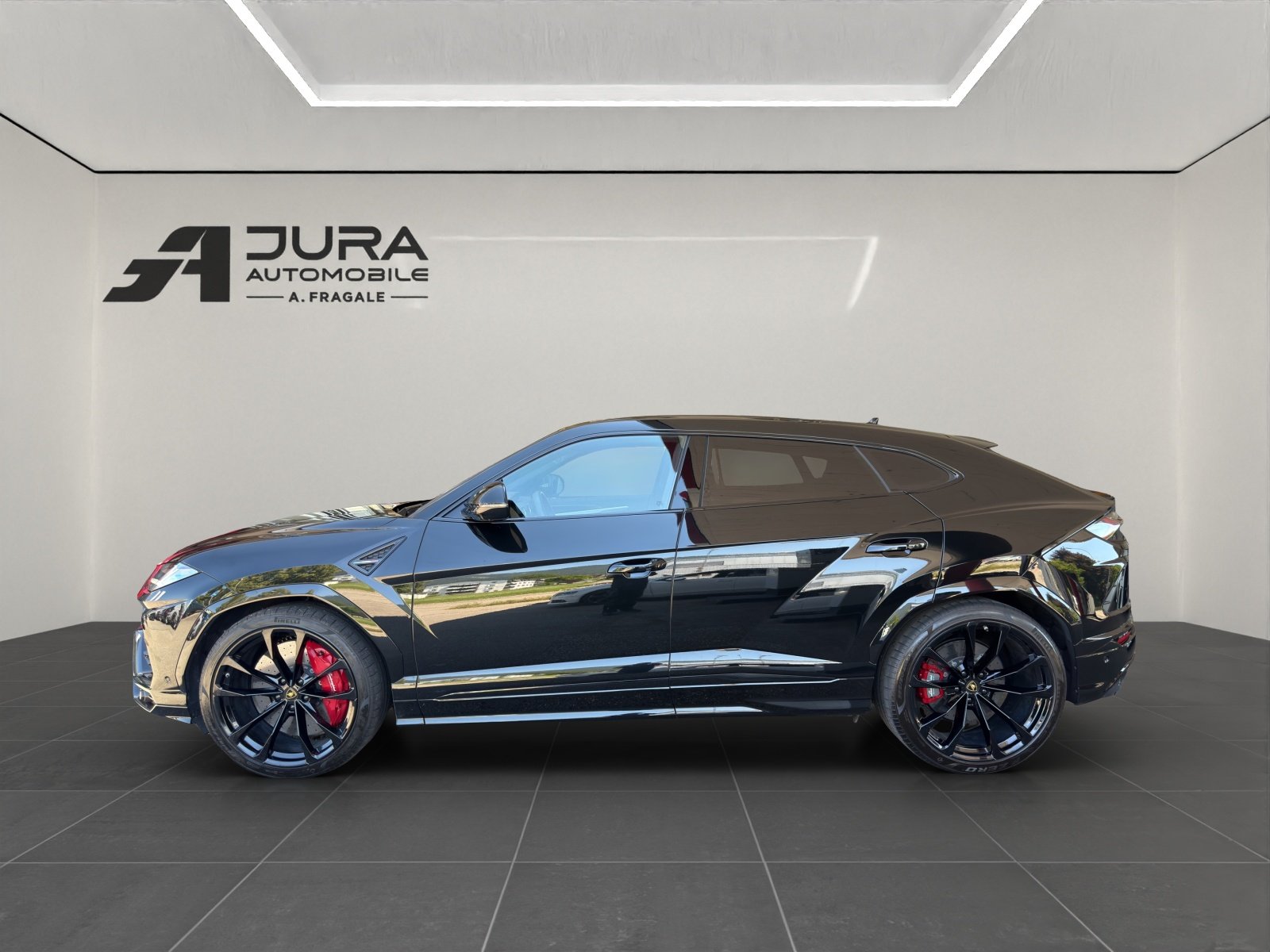 LAMBORGHINI Urus E-Gear 4.0, Essence, Occasion / Utilisé, Automatique - 4