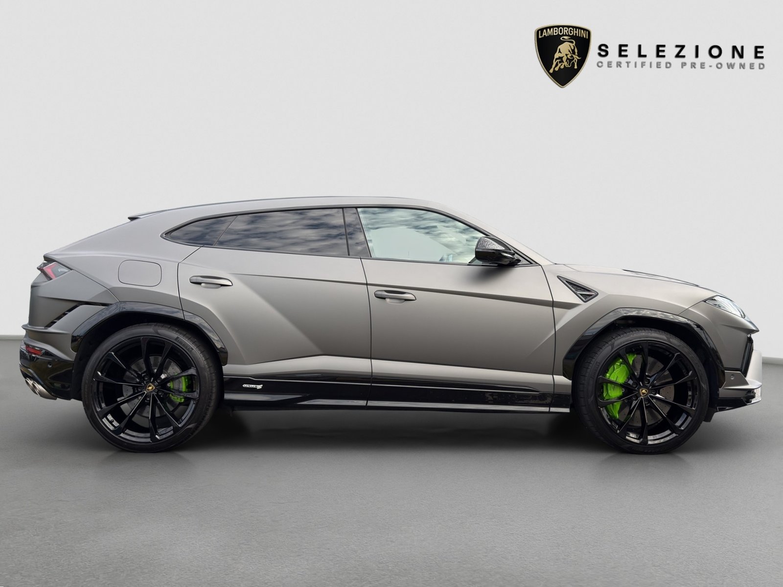 LAMBORGHINI Urus S E-Gear, Petrol, Second hand / Used, Automatic - 2