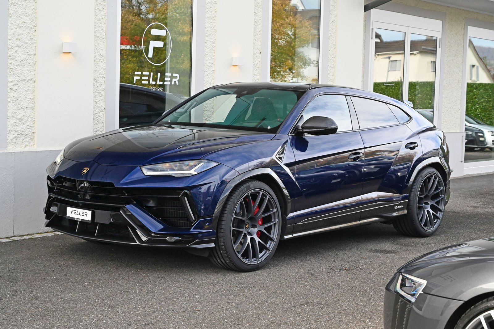 LAMBORGHINI Urus Performante