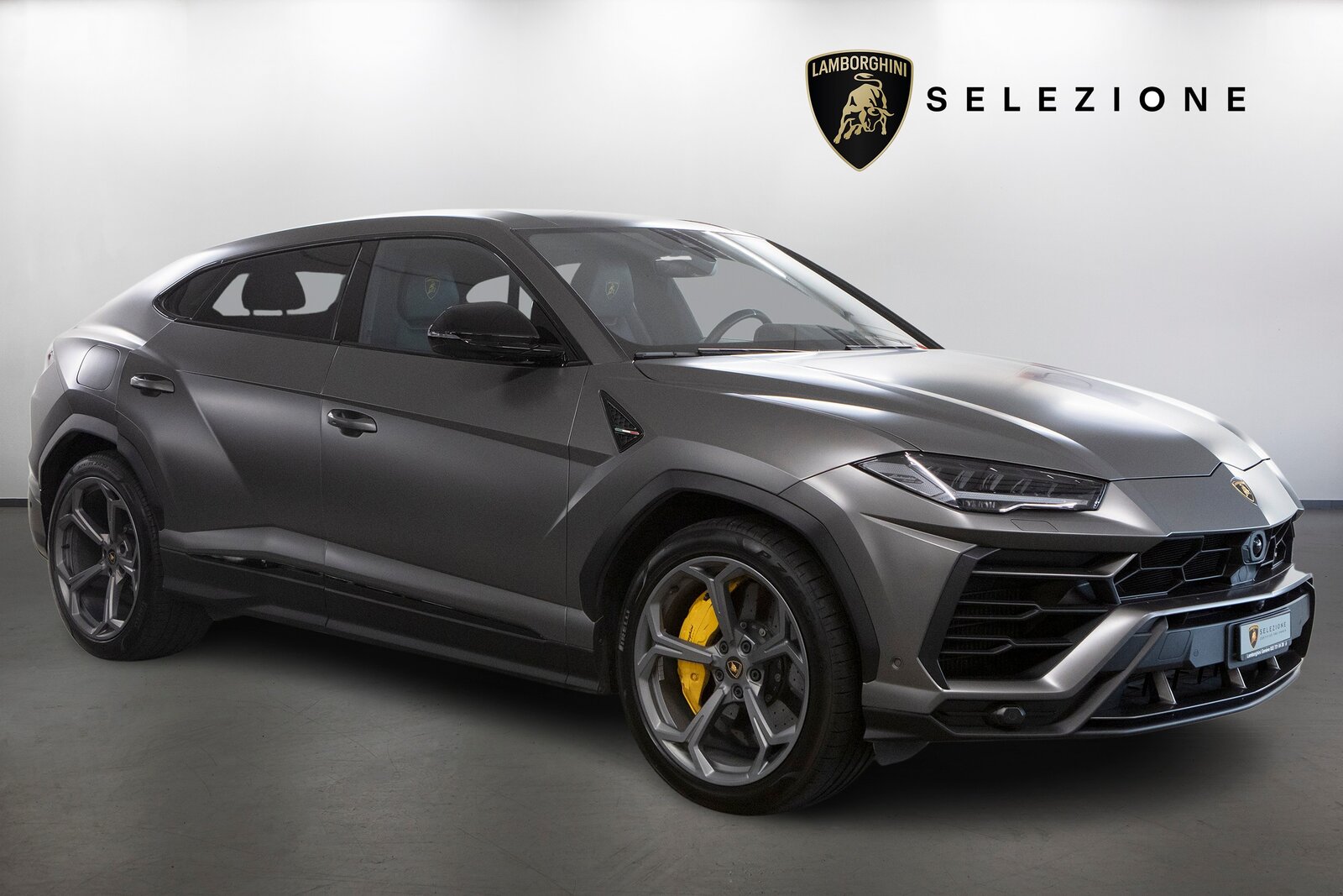 LAMBORGHINI Urus E-Gear