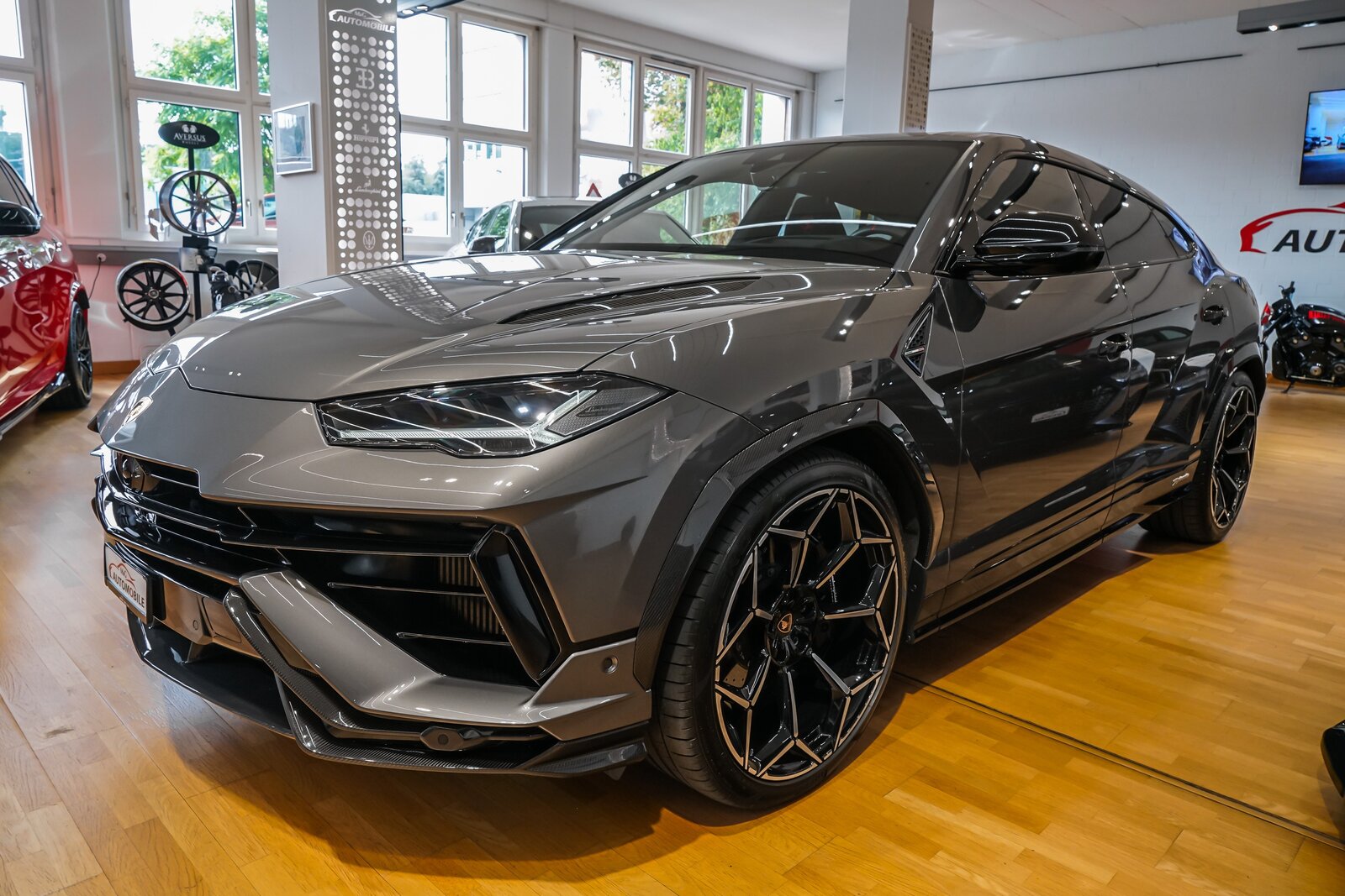 LAMBORGHINI Urus Performante 60 Aniversario