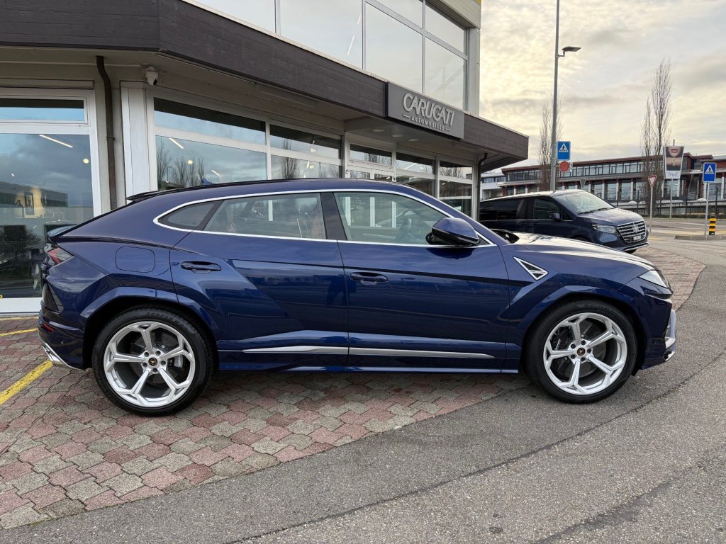 LAMBORGHINI URUS 4.0, Benzin, Occasion / Gebraucht, Automatik - 4