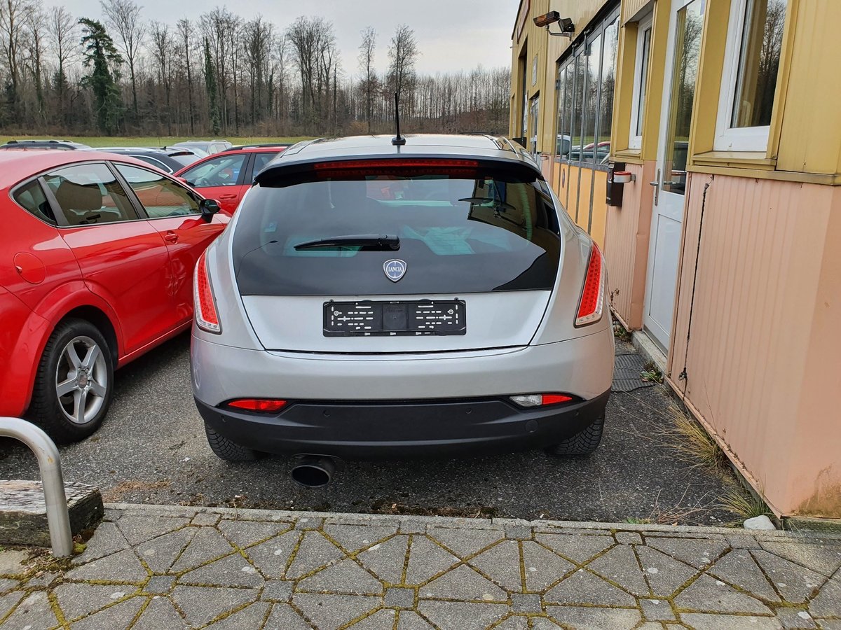 LANCIA Delta 1.9 16V D-Multijet TT Platino, Diesel, Occasion / Utilisé, Manuelle - 4