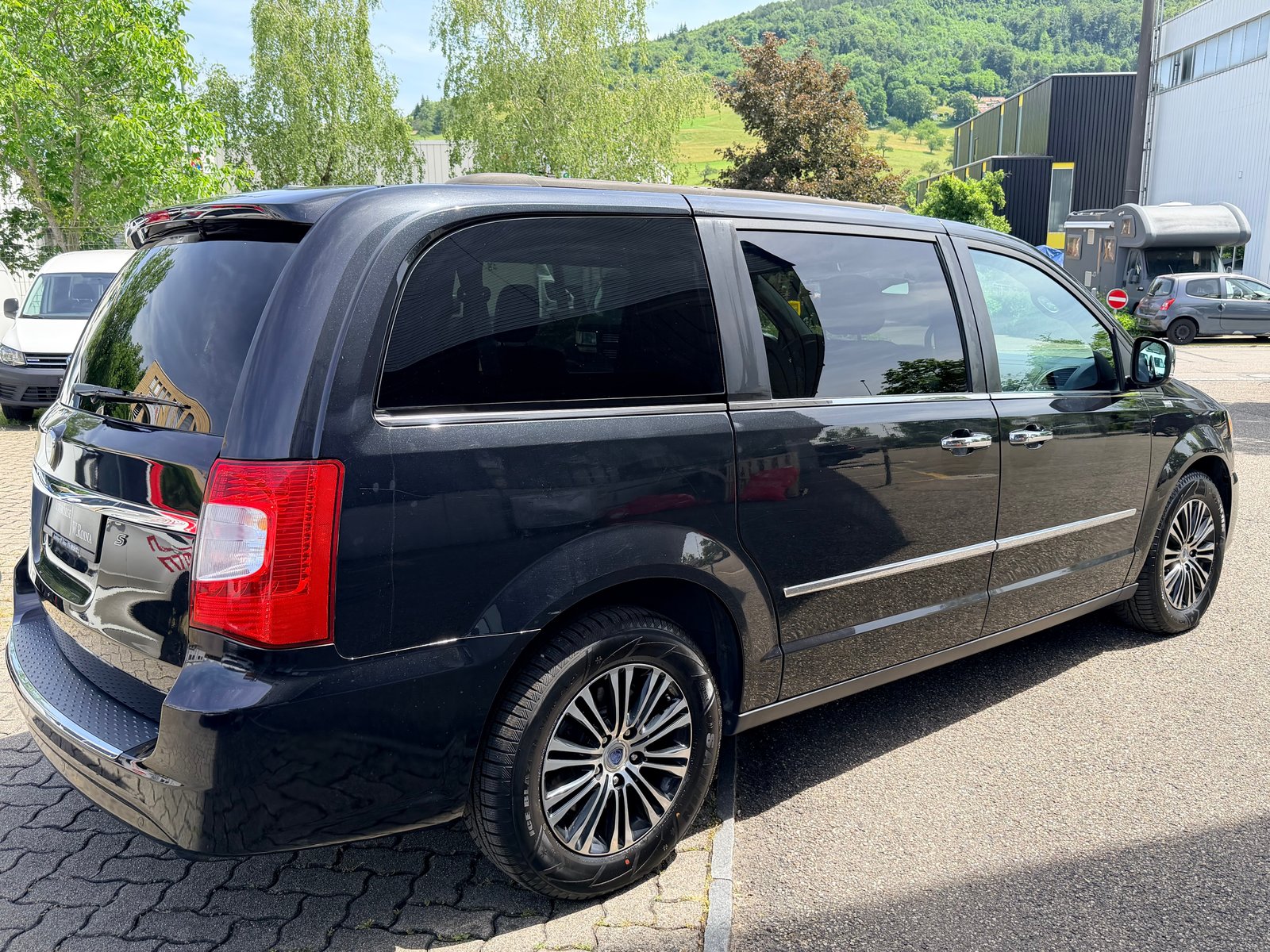 LANCIA Voyager 2.8D S Automatic, Diesel, Second hand / Used, Automatic - 3