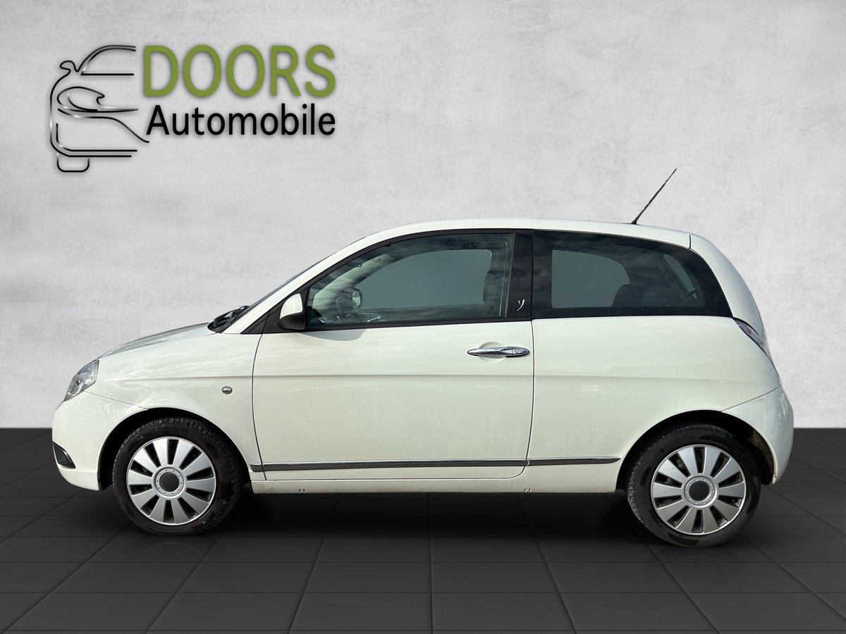 LANCIA Ypsilon 1.4 Swiss Edition, Essence, Occasion / Utilisé, Manuelle - 7