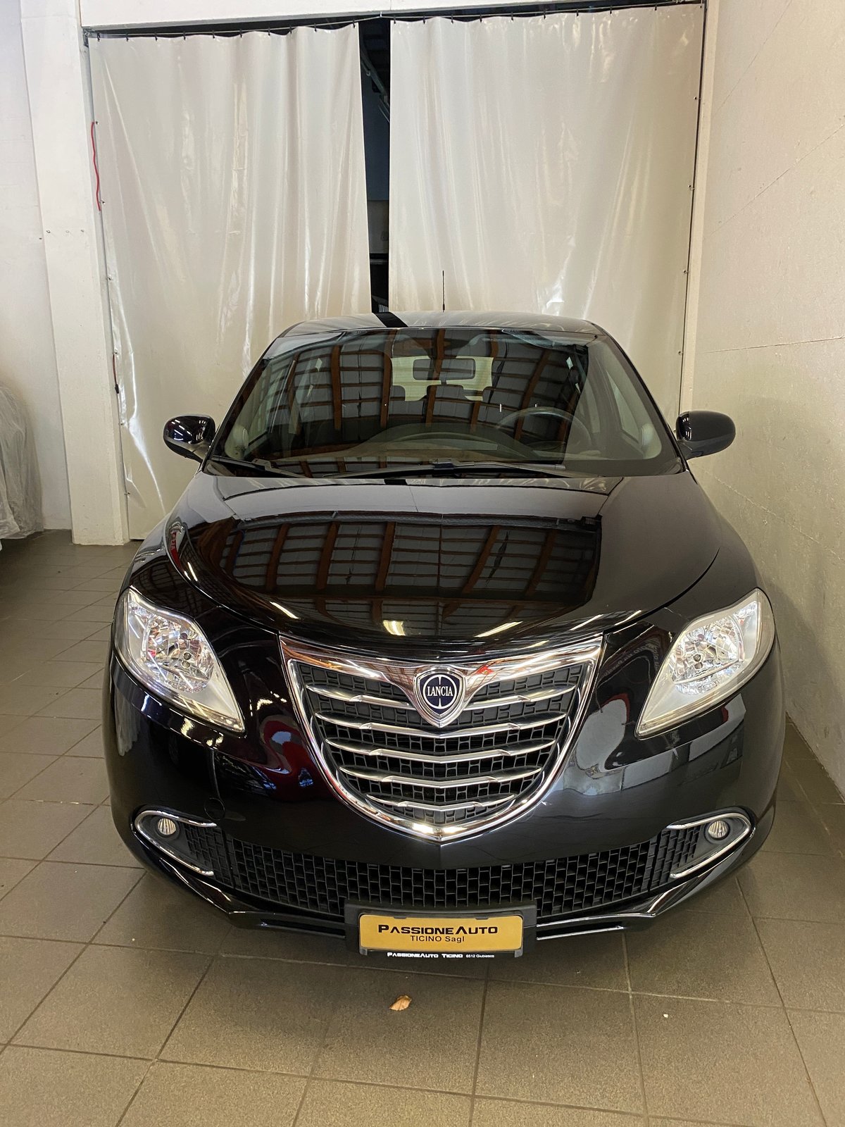 LANCIA Ypsilon 1.2 Platinum
