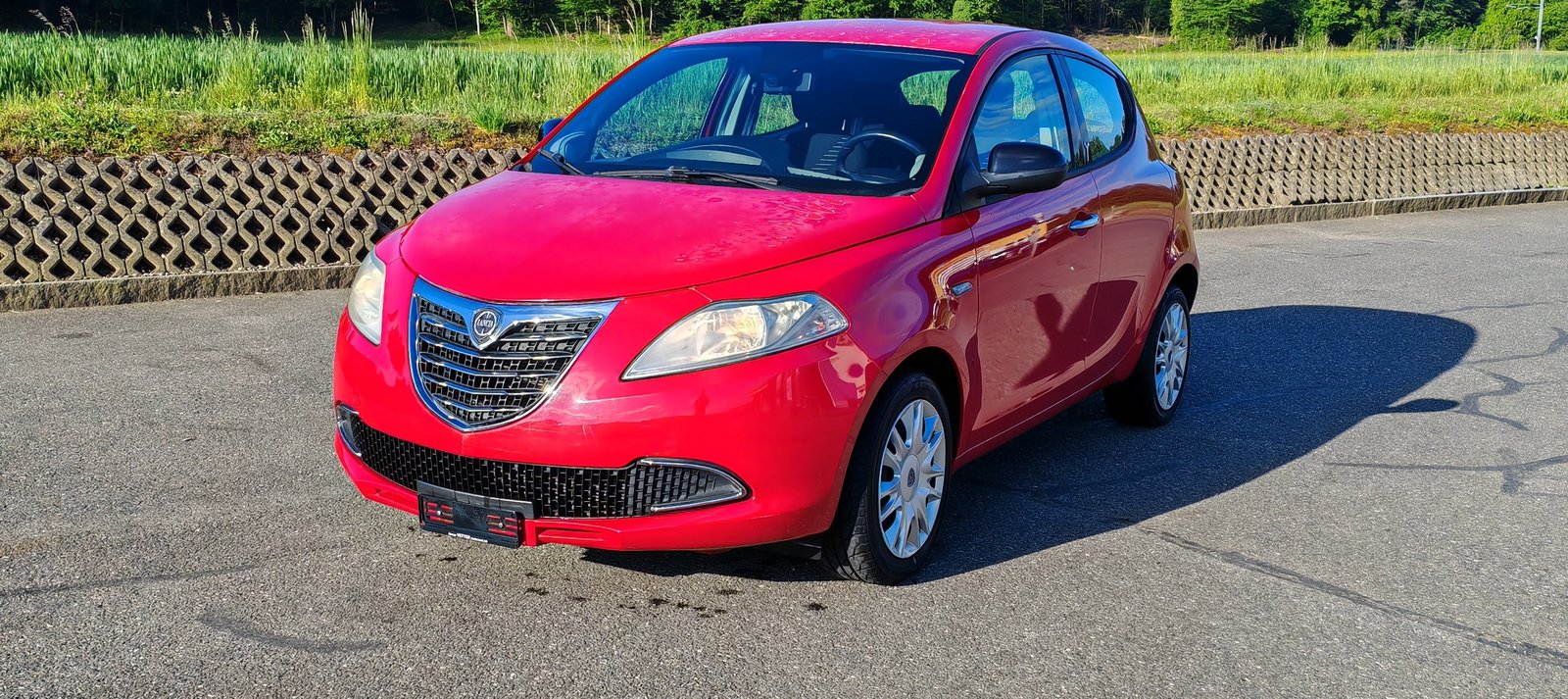 LANCIA Ypsilon 1.2 BlackRed, Petrol, Second hand / Used, Manual - 3
