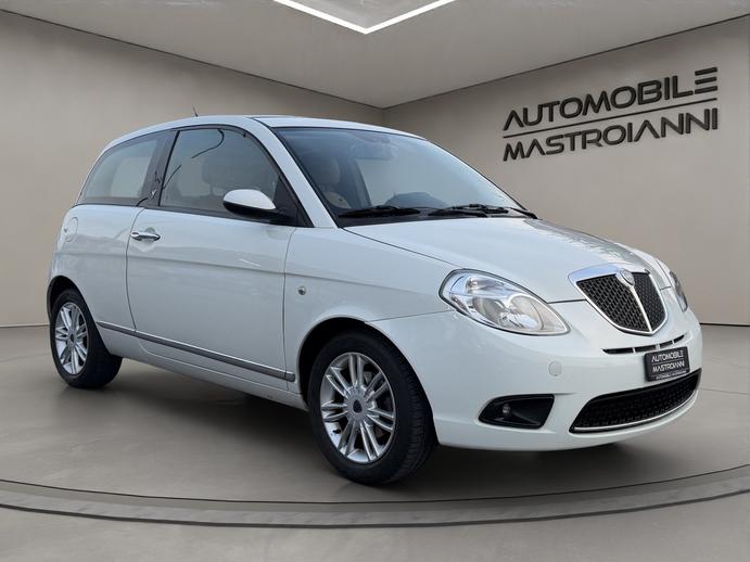 LANCIA Ypsilon 1.4 16V Platino, Essence, Occasion / Utilisé, Automatique