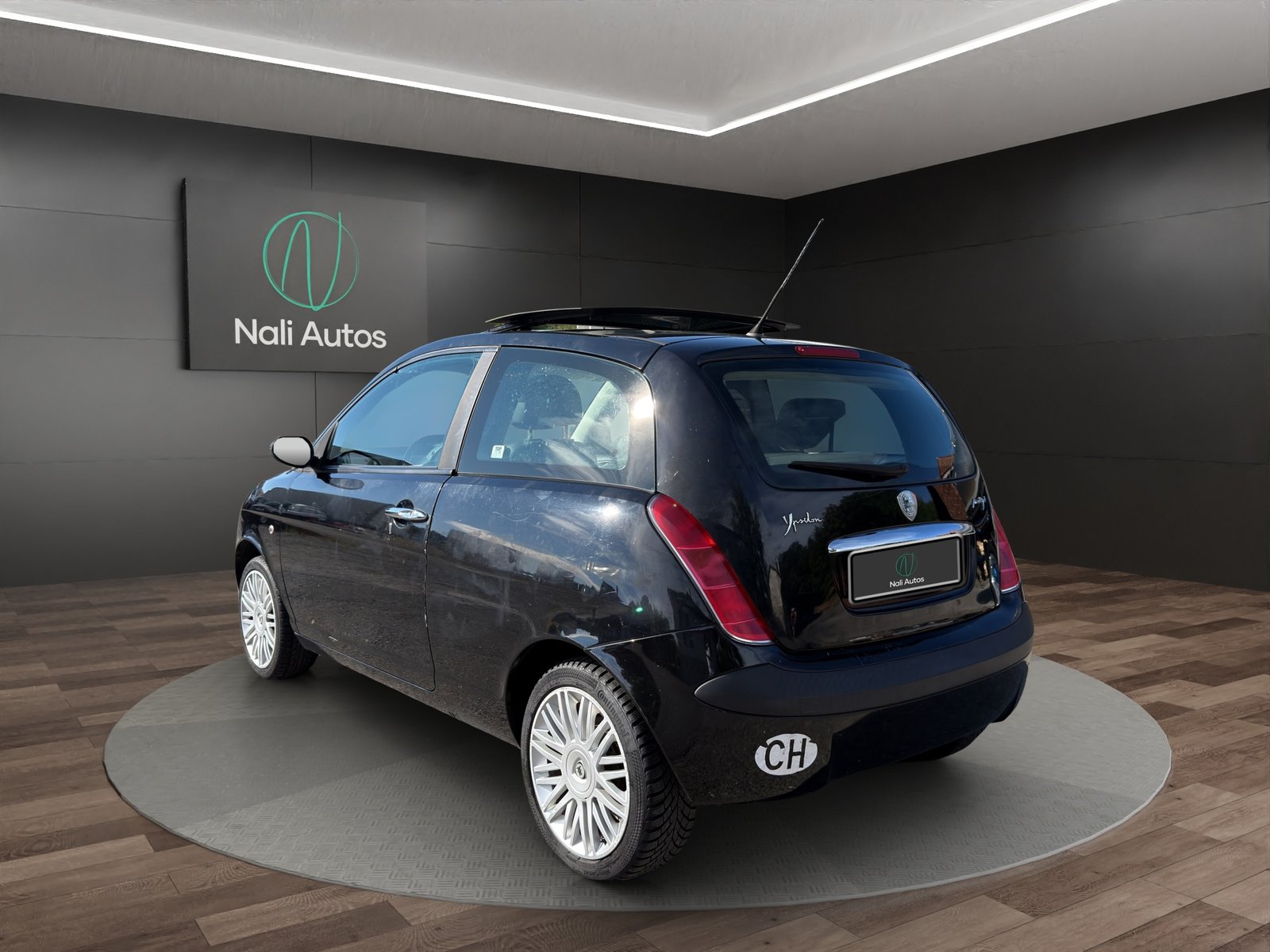 LANCIA Ypsilon 1.3 16V JTD Glamour B-Colore, Diesel, Second hand / Used, Manual - 5