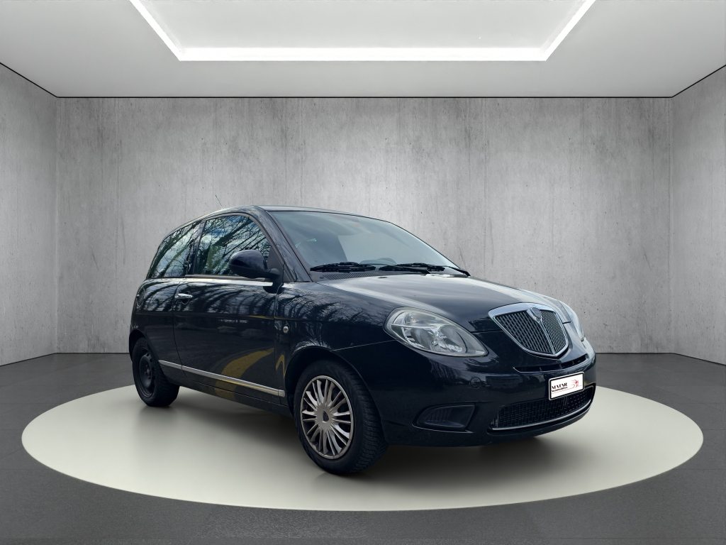 LANCIA YPSILON 1.4 8V Argento, Benzin, Occasion / Gebraucht, Handschaltung - 3