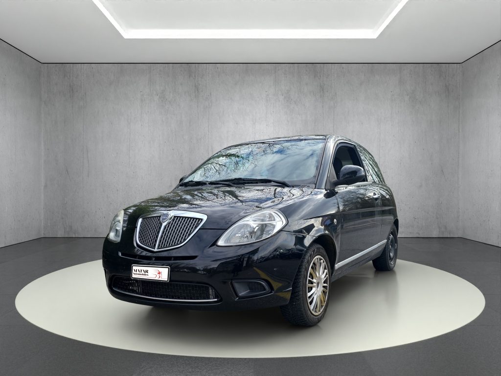LANCIA YPSILON 1.4 8V Argento, Benzin, Occasion / Gebraucht, Handschaltung - 2