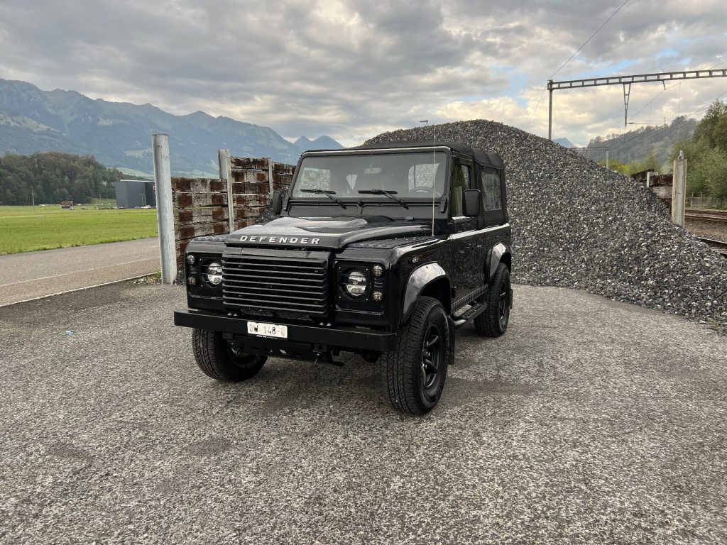 LAND ROVER DEFENDER 90 2.2 TD4 Soft Top Avus Performance, Diesel, Occasion / Utilisé, Manuelle - 5