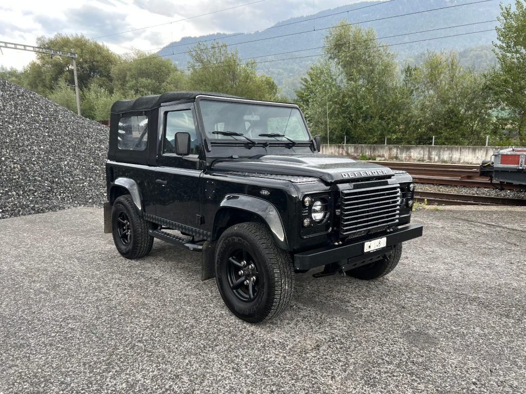 LAND ROVER DEFENDER 90 2.2 TD4 Soft Top Avus Performance, Diesel, Occasion / Utilisé, Manuelle - 3