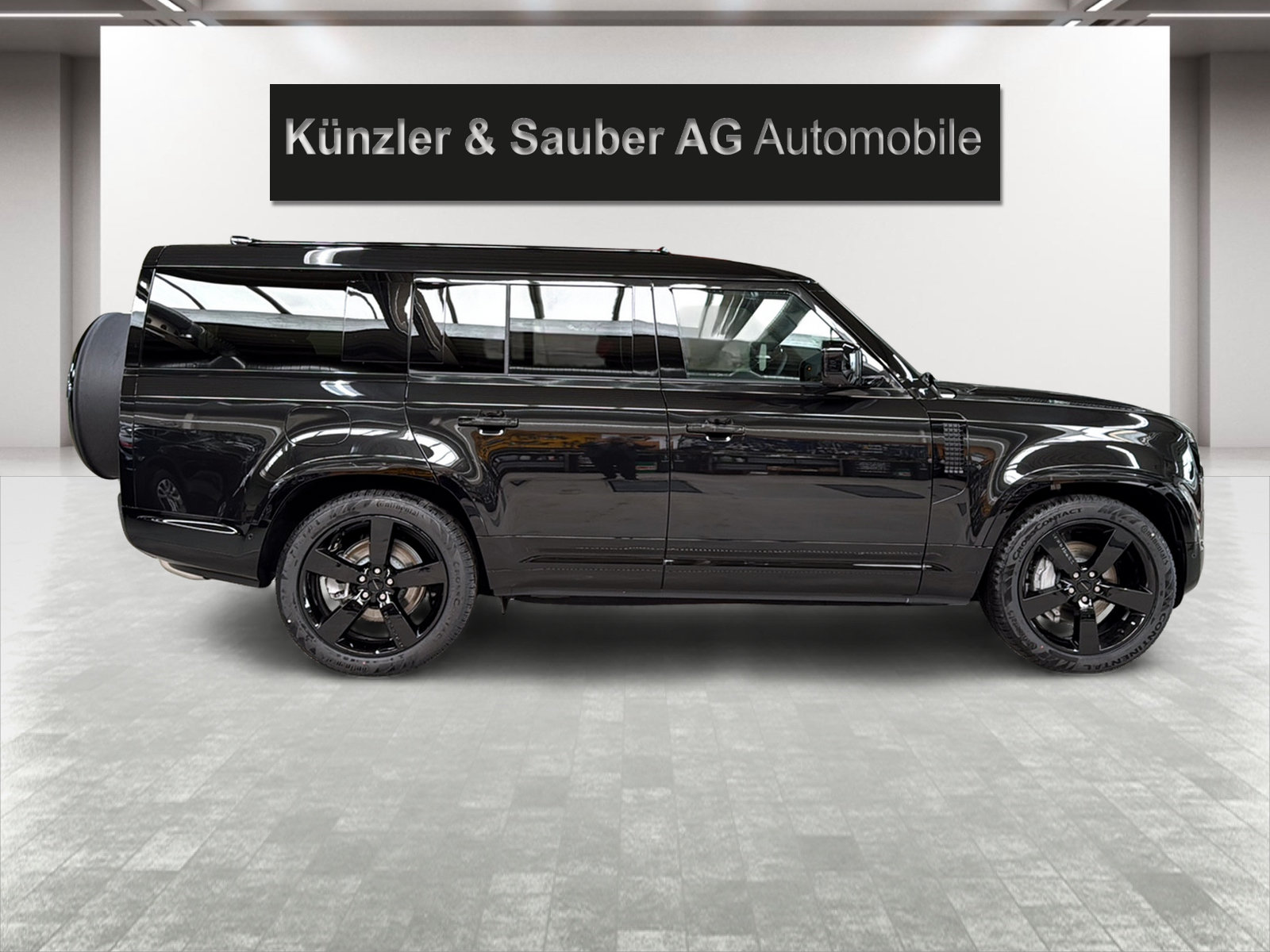 LAND ROVER Defender 130 3.0 D I6 350 X-Dynamic HSE AWD AT8, Diesel, Auto nuove, Automatico - 2