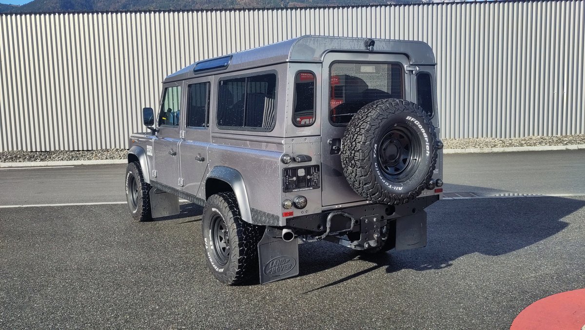 LAND ROVER Defender 110 2.2 TD4 Station Wagon, Diesel, Occasioni / Usate, Manuale - 3