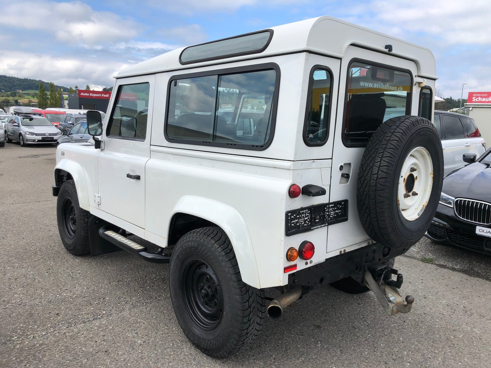 LAND ROVER Defender 90 2.2 TD4 Station Wagon, Diesel, Occasion / Utilisé, Manuelle - 6