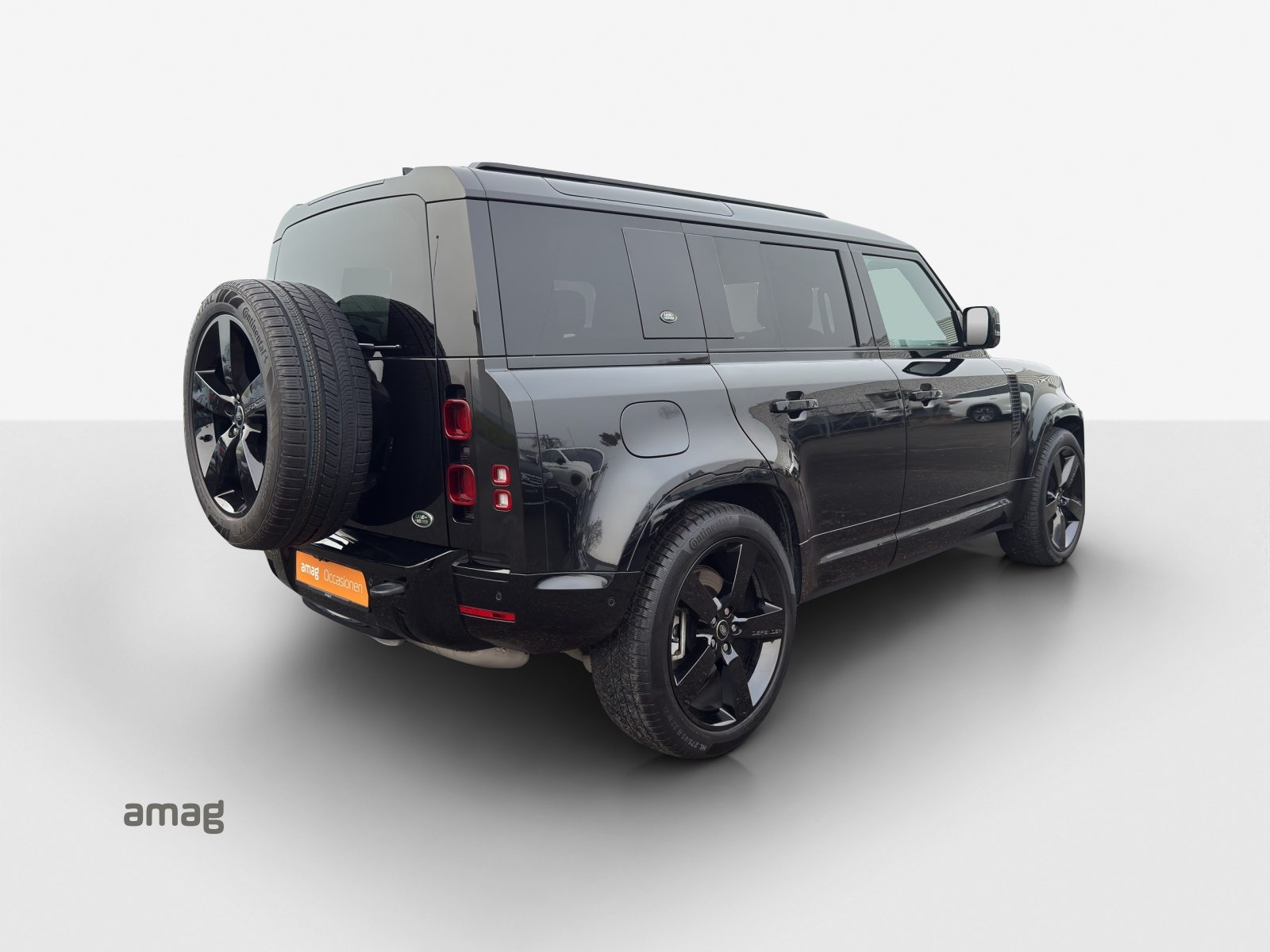 LAND ROVER Defender110 I6 300 X-DHSE, Diesel, Second hand / Used, Automatic - 5