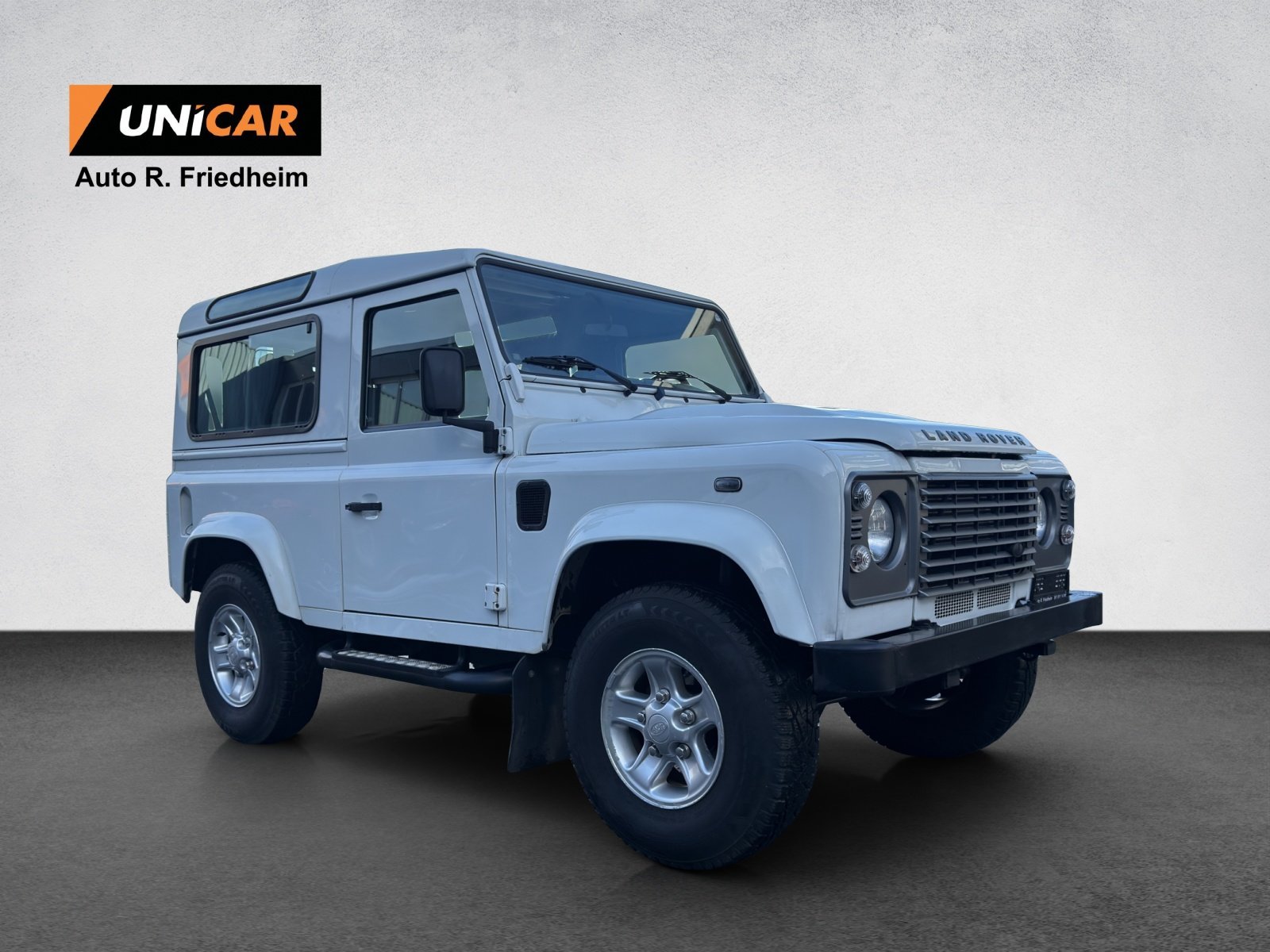 LAND ROVER Defender 90 2.2 TD4 Station Wagon