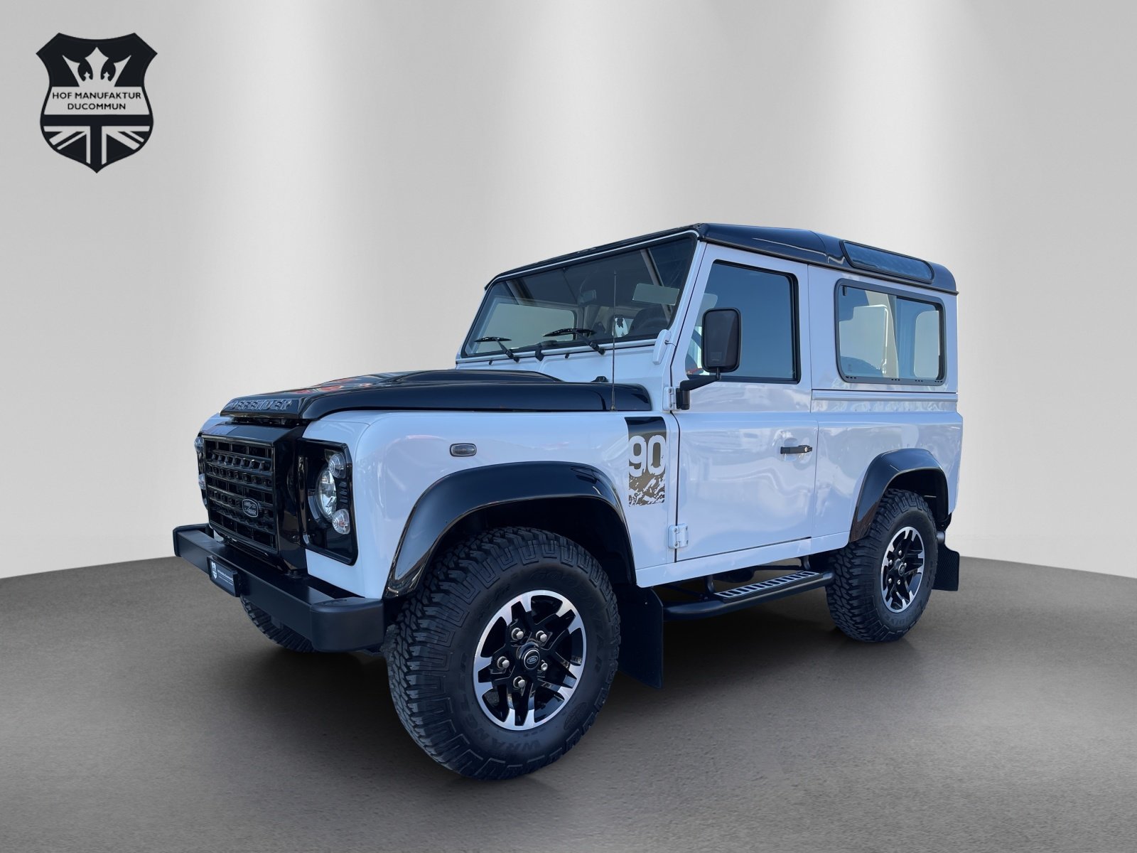 LAND ROVER Defender 90 2.2 TD4 Hardtop Adventure