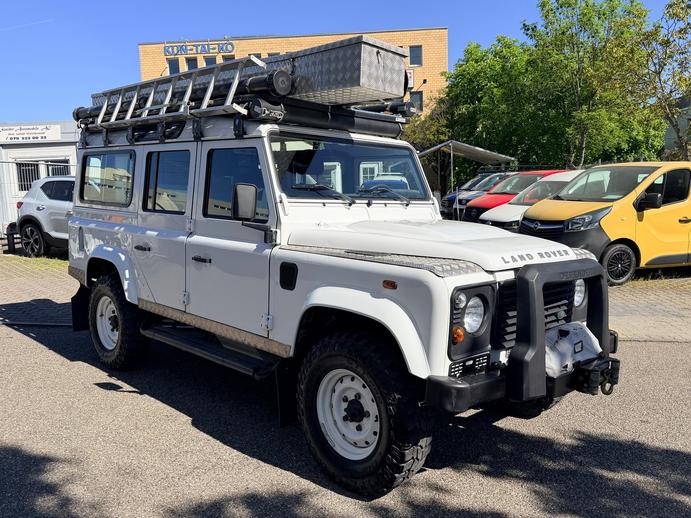 LAND ROVER Defender 110 2.2 TD4 Station Wagon, Diesel, Occasion / Utilisé, Manuelle